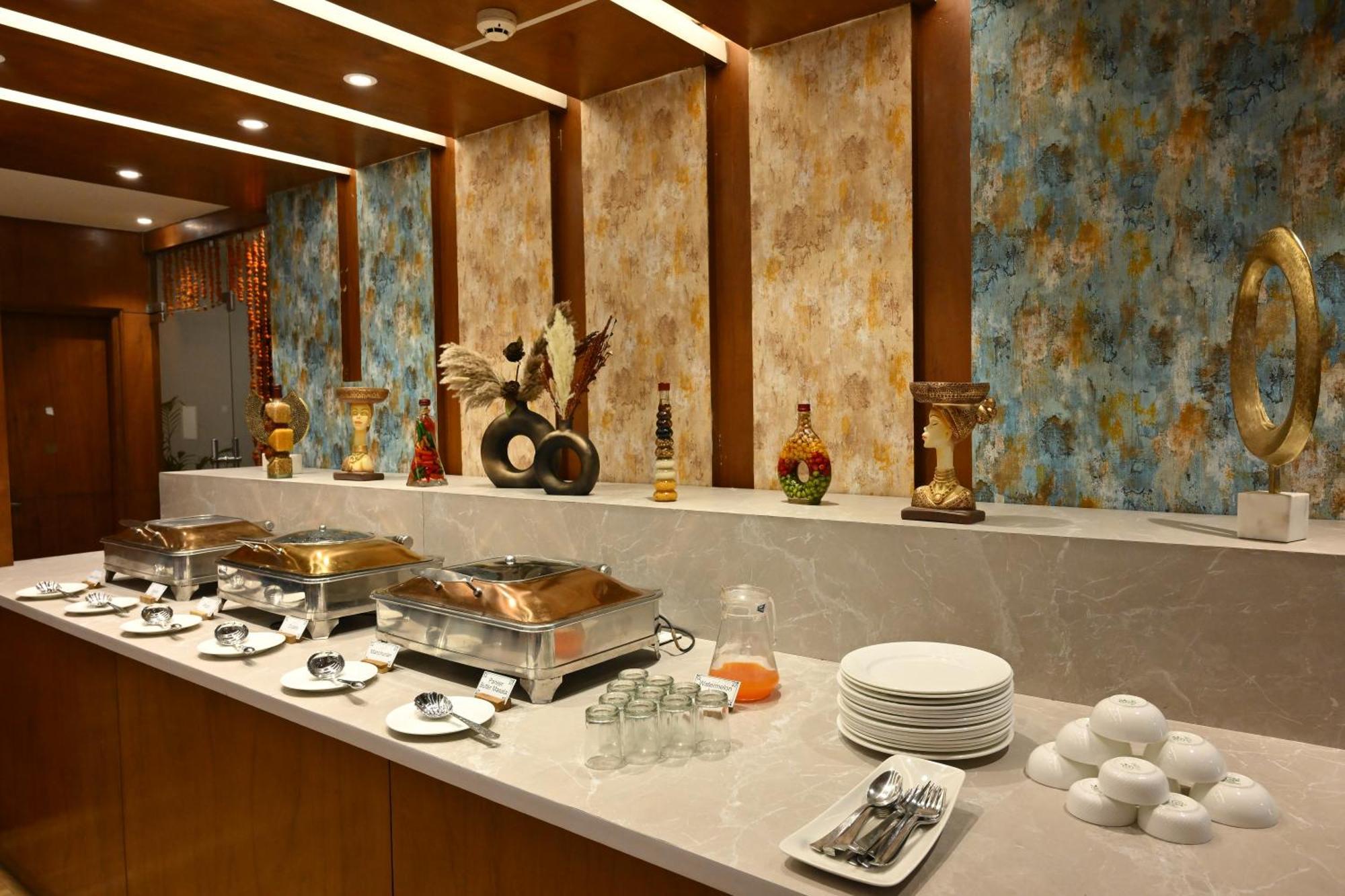 Abode By Aliste Hotels- 2 Minutes Walking To Golden Temple, Amritsar