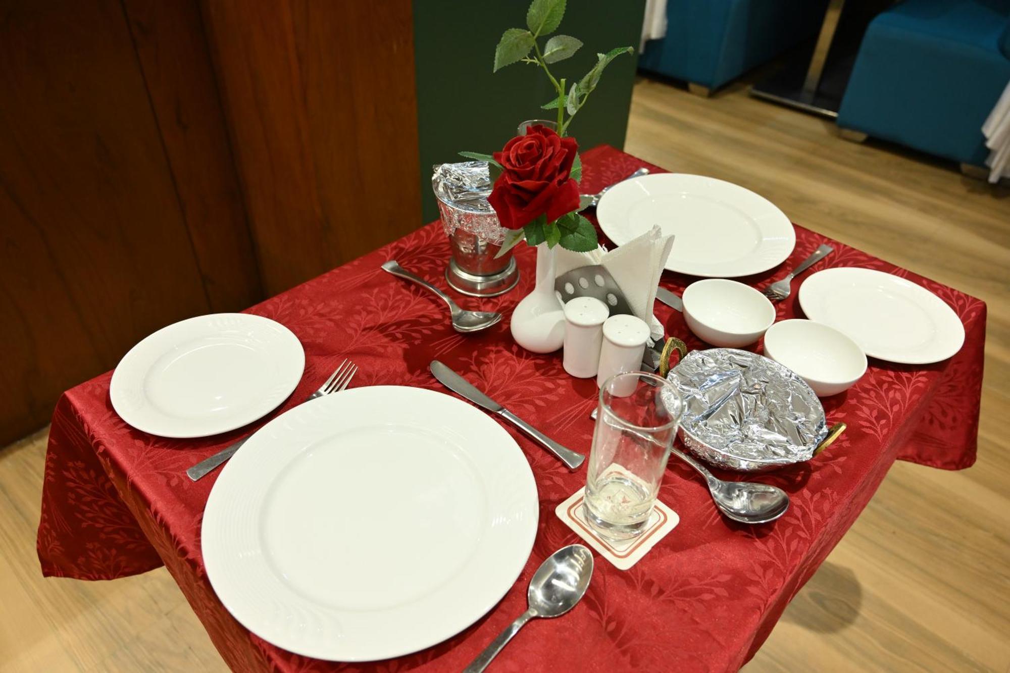 Abode By Aliste Hotels- 2 Minutes Walking To Golden Temple,