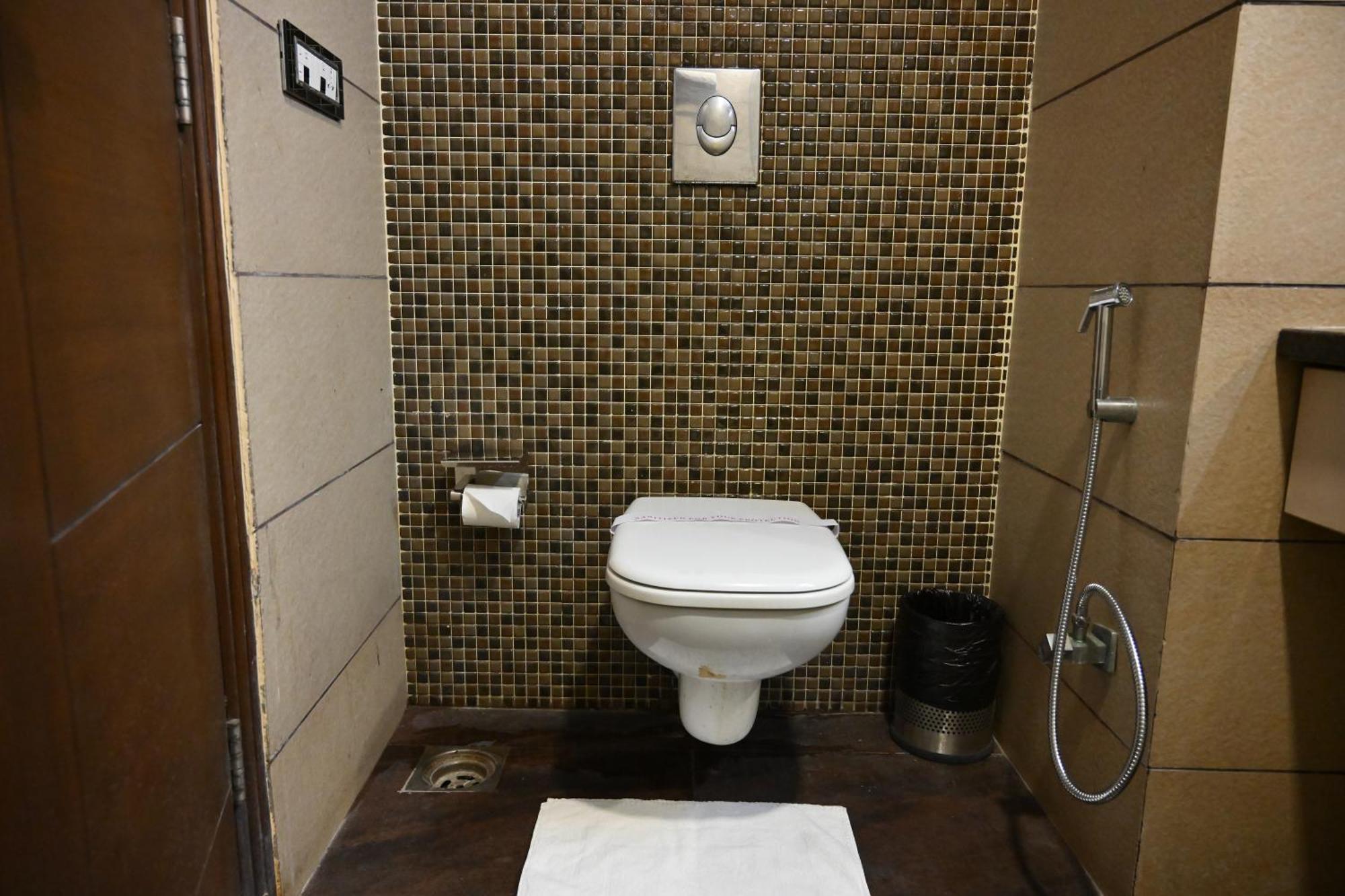 Abode By Aliste Hotels- 2 Minutes Walking To Golden Temple, Amritsar