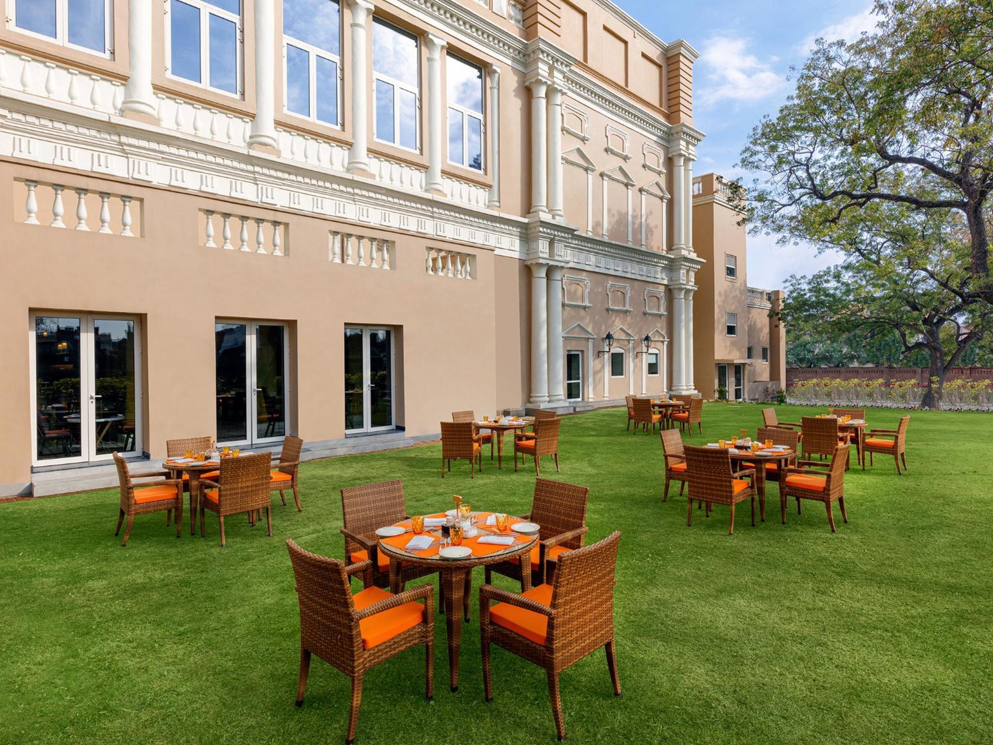 Hotel Welcomhotel By Itc Hotels, Raja Sansi, 5*