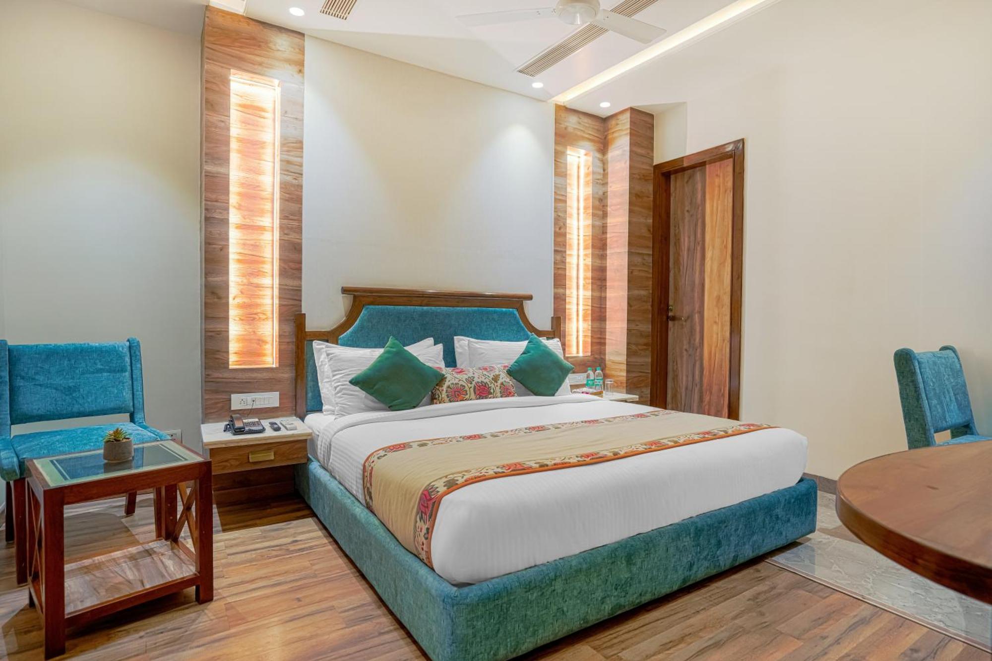 Ak Continental 2 Minutes' Walk From Bus Stand Amritsar