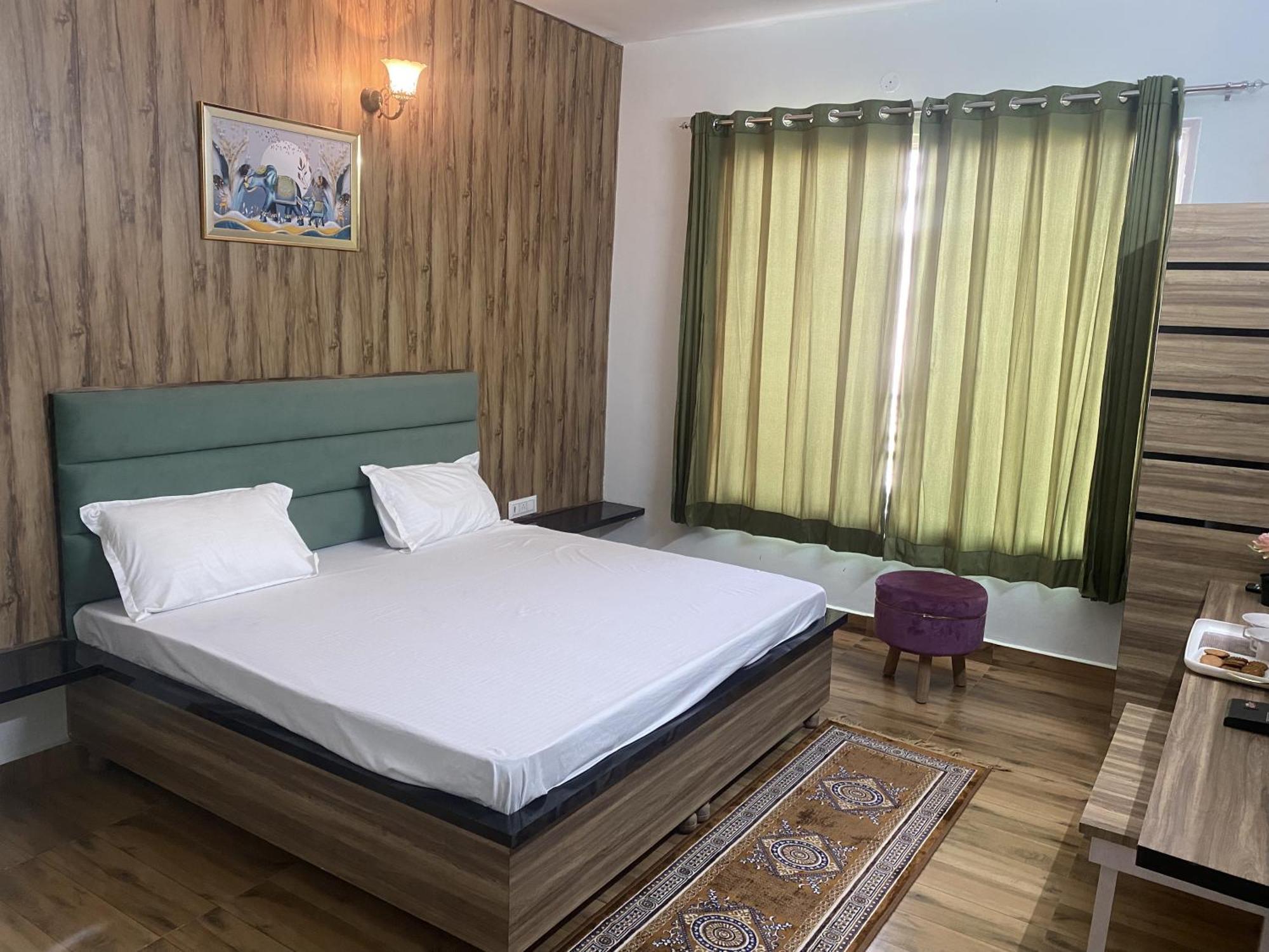 Hotel Nirmal - Budget Friendly Near Fortis Hospital And Marriage Palaces Amritsar