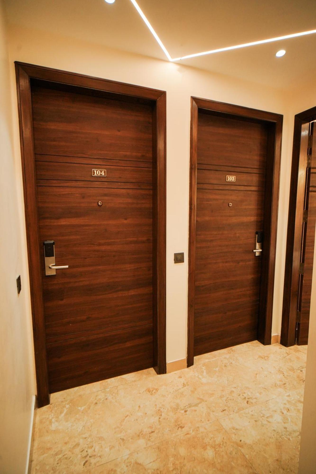 Ammison & Hotel 3*