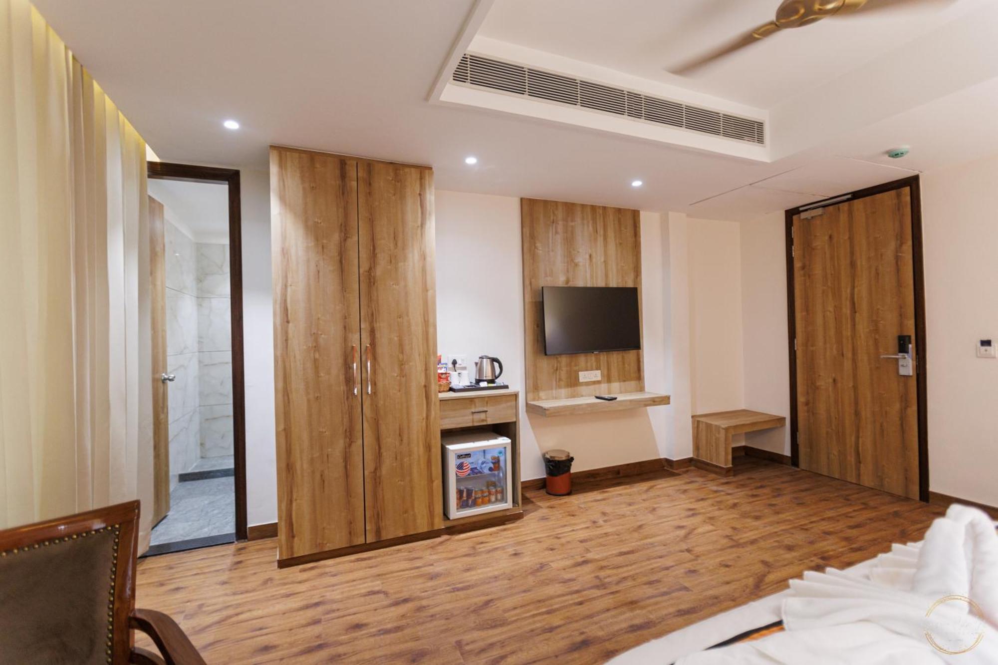 Hotel Mannat Residency By Io Near Golden Temple