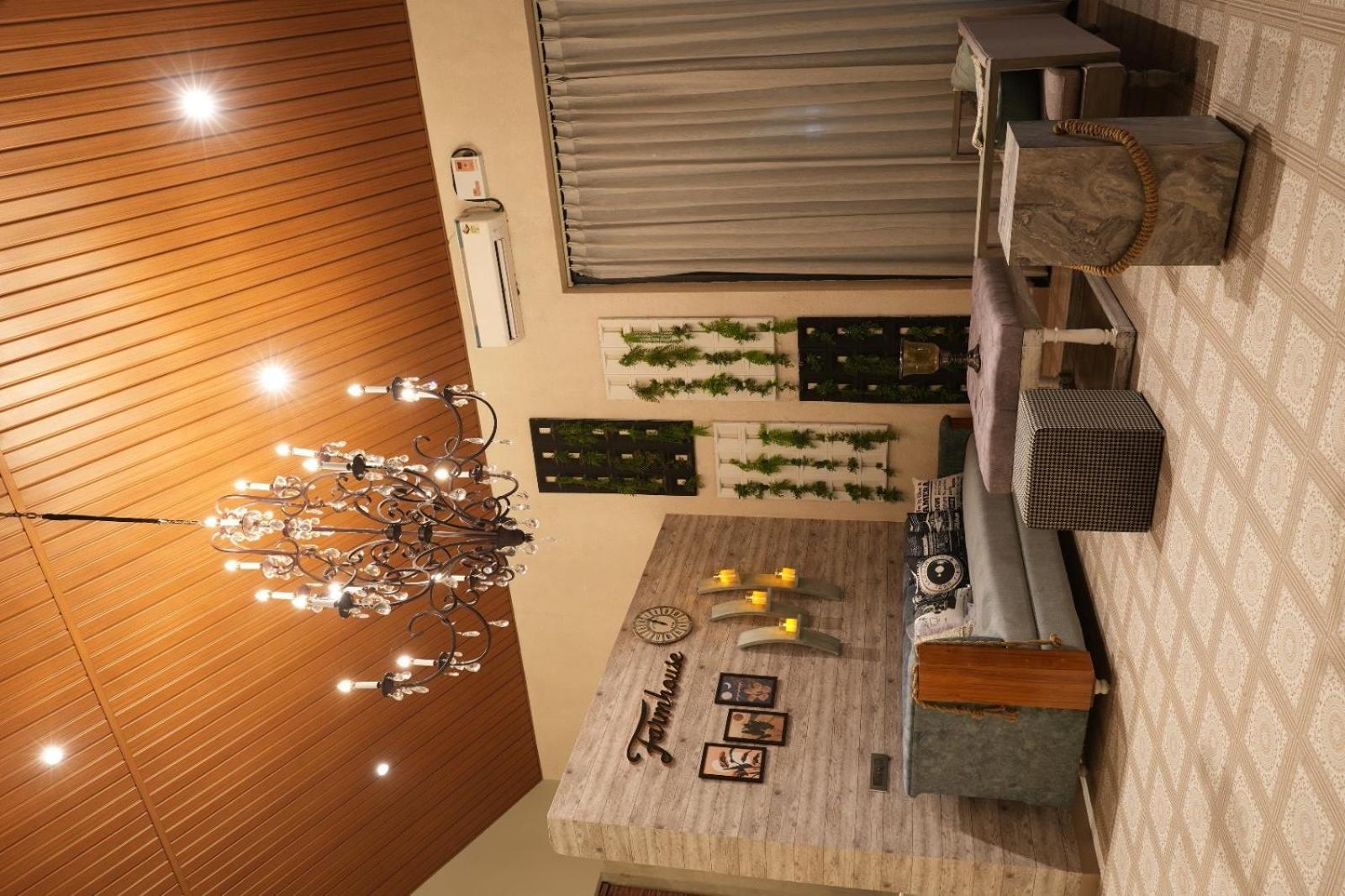 Midnight Meadows Farm stay *