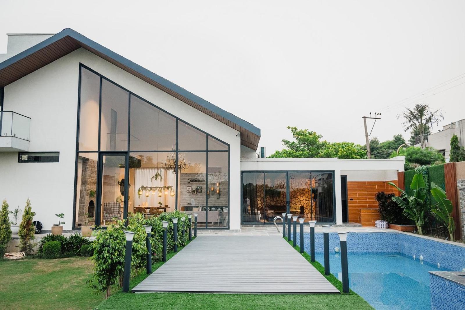 Midnight Meadows Farm stay *