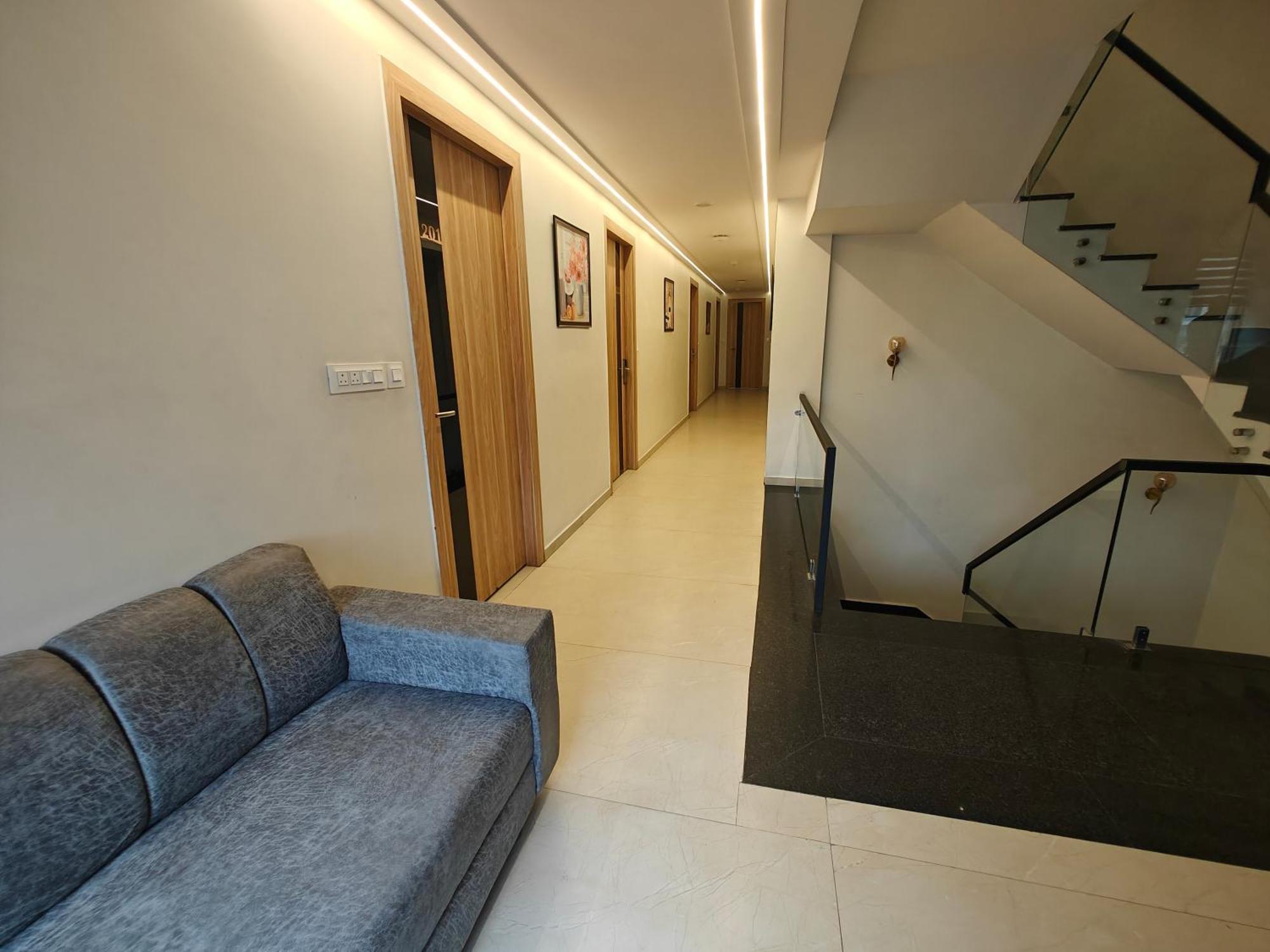 Hotel Luxurio - In-house Barista Cafe, Near Golden Temple Amritsar