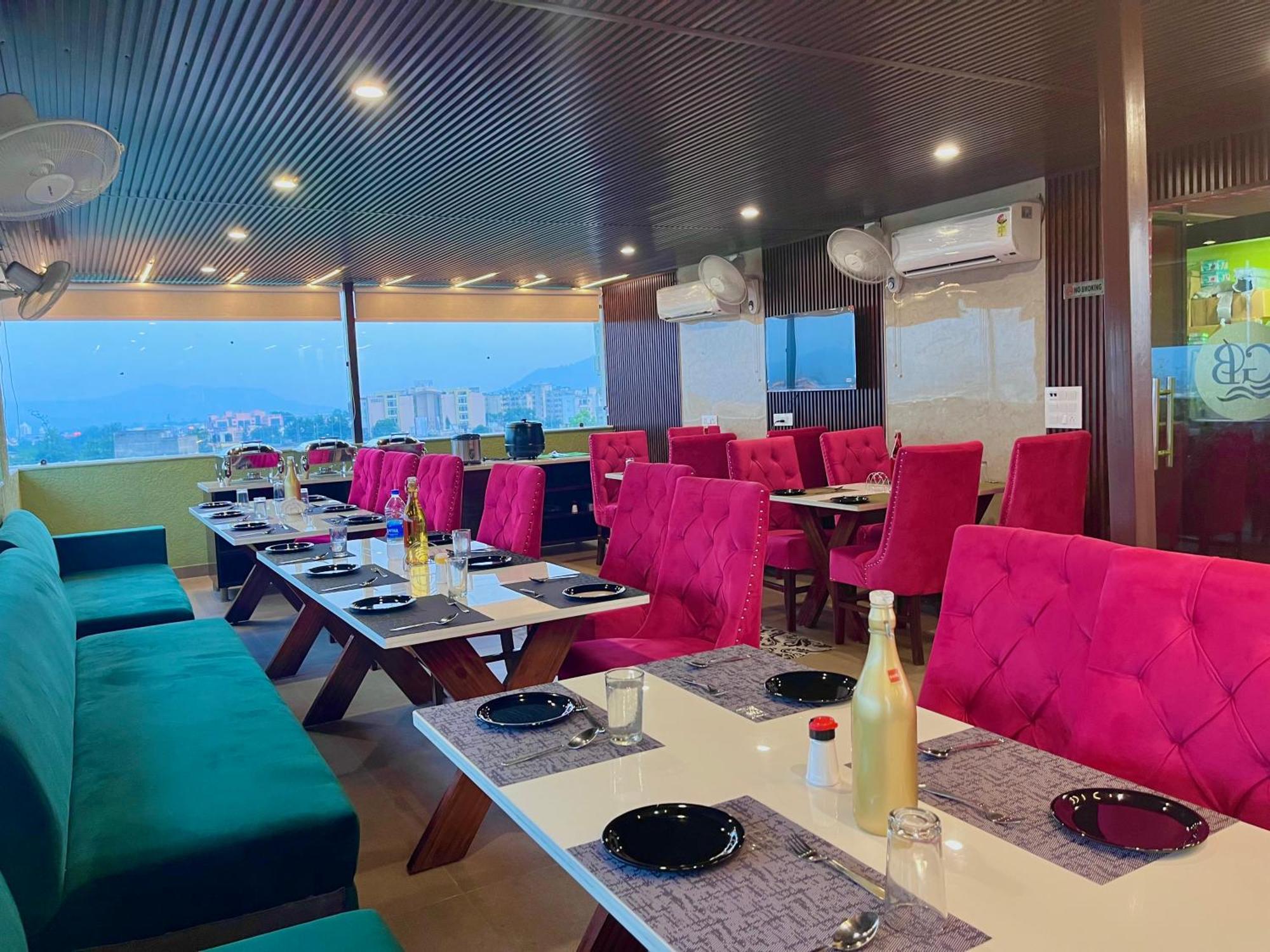 Hotel View With Swimming Pool - Selling In Near Golden Temple M82957-03435