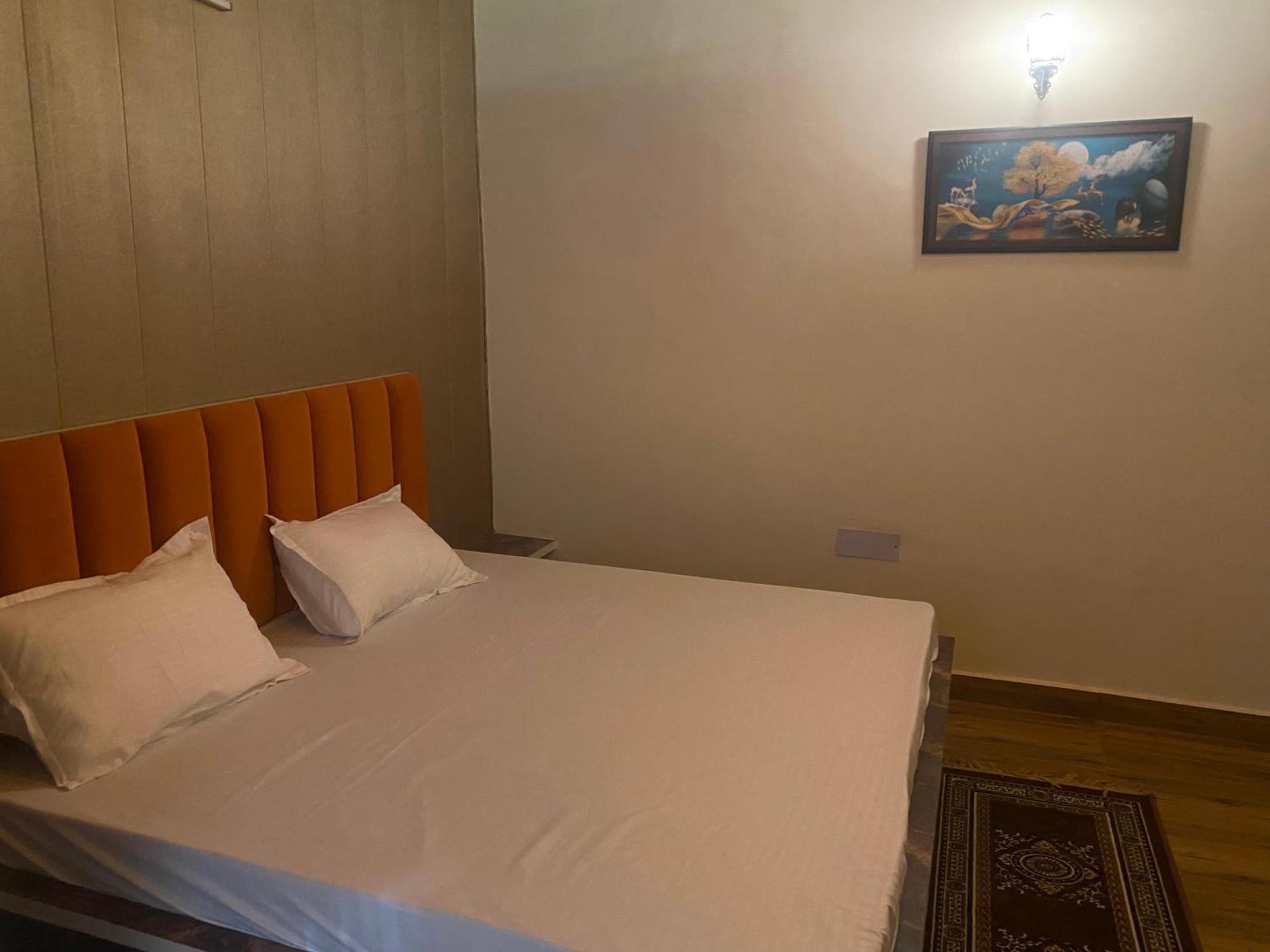 Nirmal - Budget Friendly Near Fortis Hospital And Marriage Palaces * Amritsar
