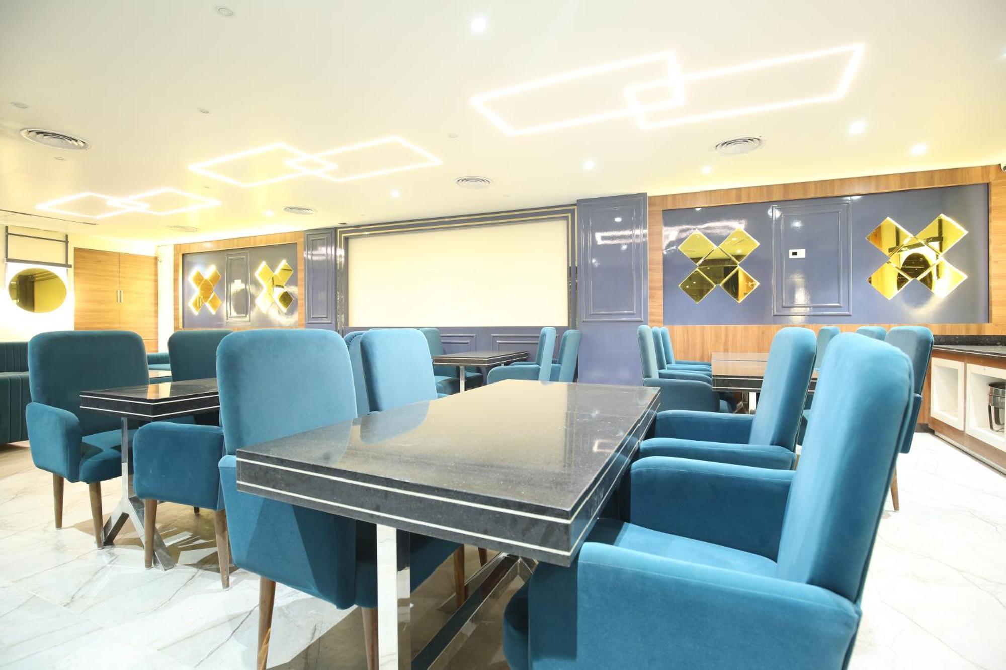Hotel Nayyar Regency - Near Golden Temple