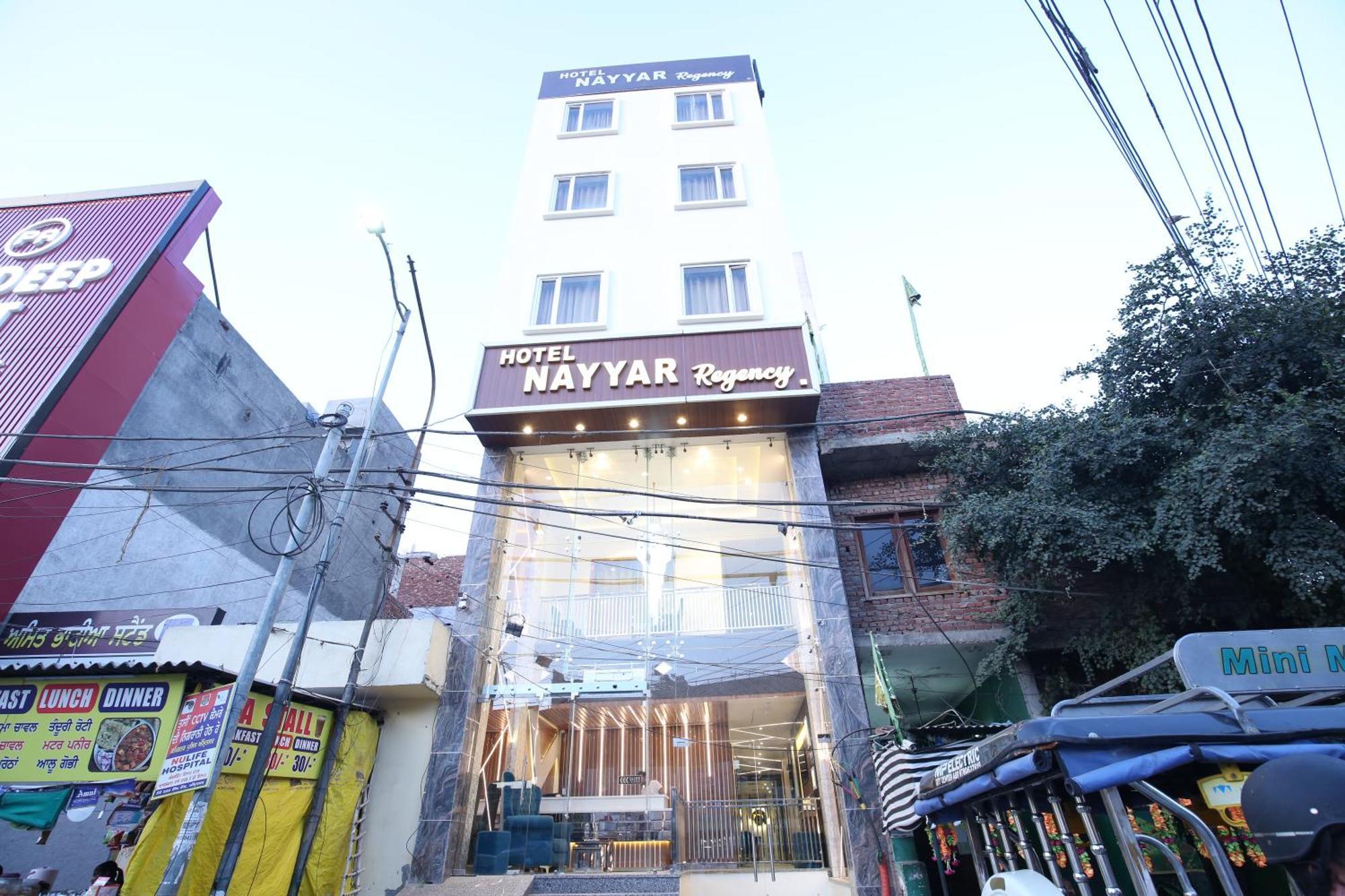 Nayyar Regency - Near Golden Temple Hotel 3*