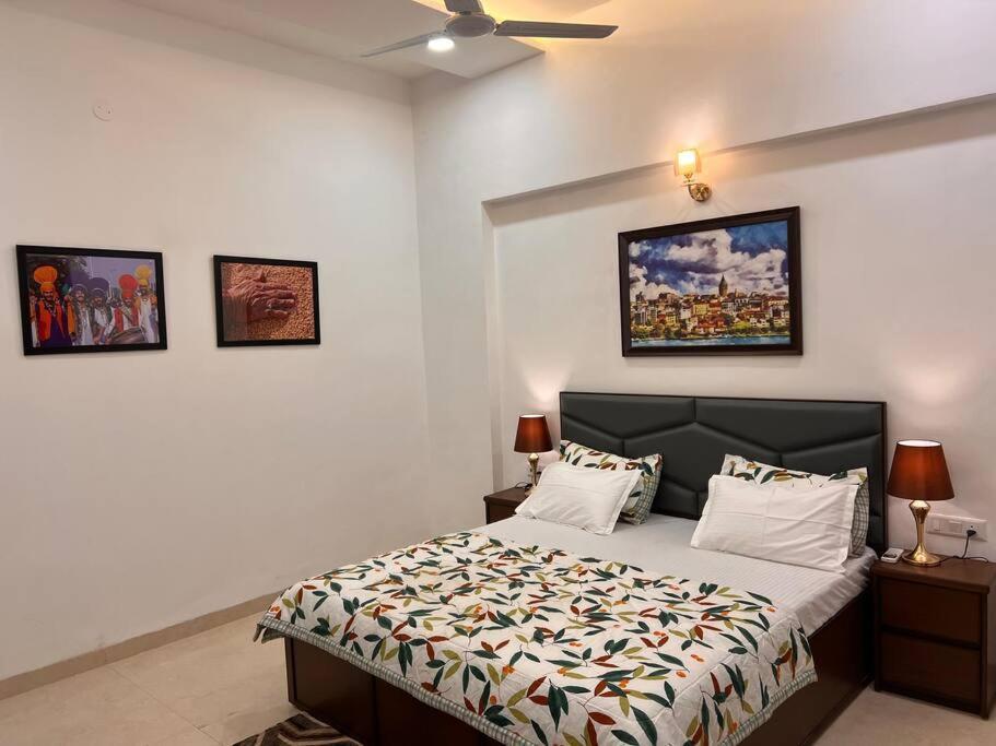 5bhk Away From At Ranjit Avenue * Amritsar