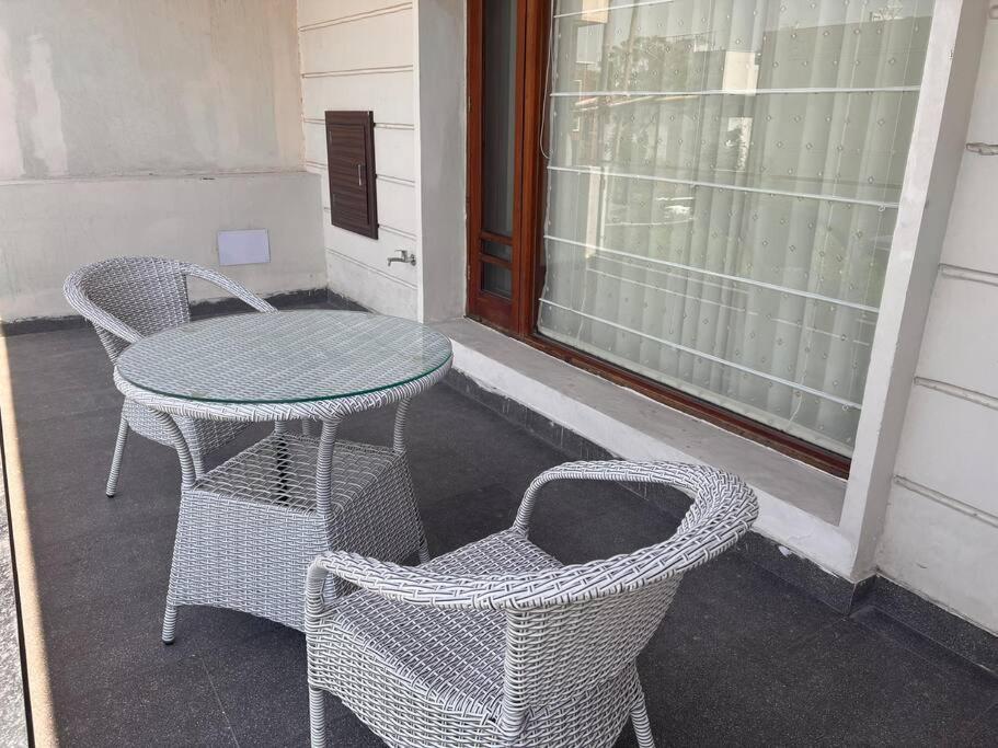 5bhk Away From At Ranjit Avenue * Amritsar