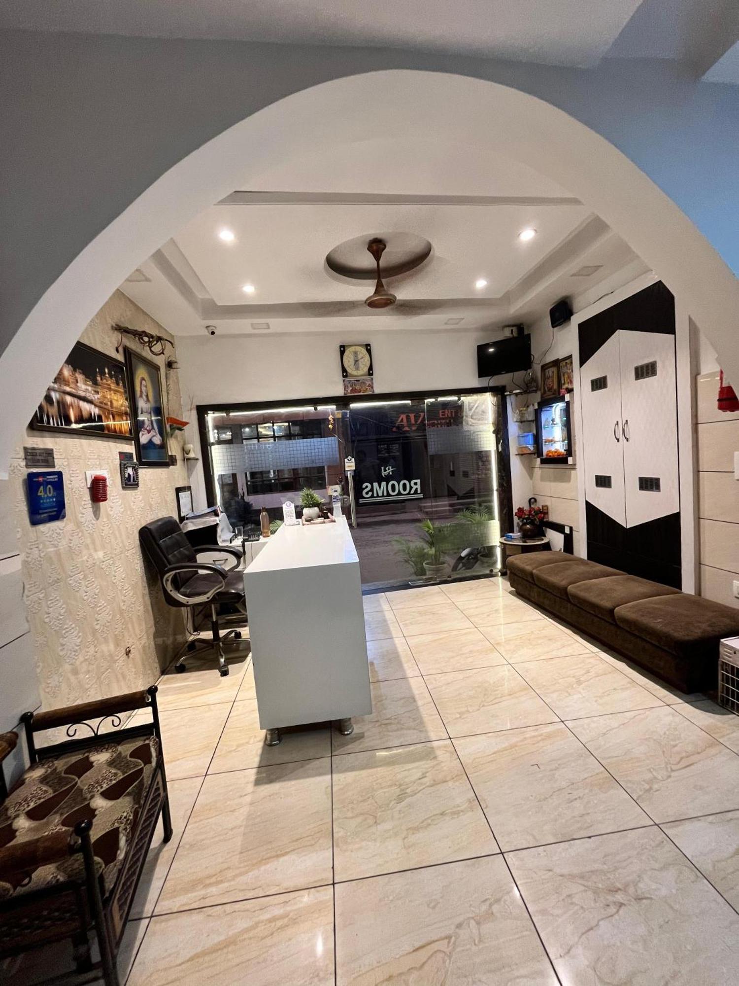 Homestay Rj *