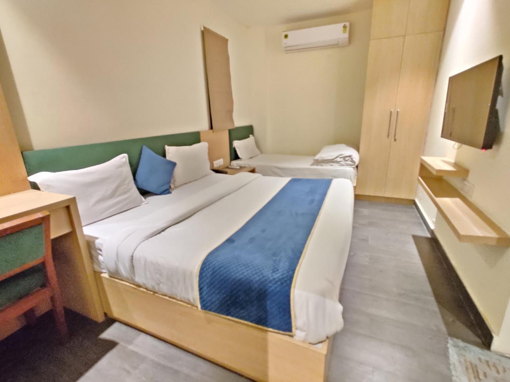 Hotel Dua Grand By Dua Hospitality -300 Meters From Golden Temple Amritsar