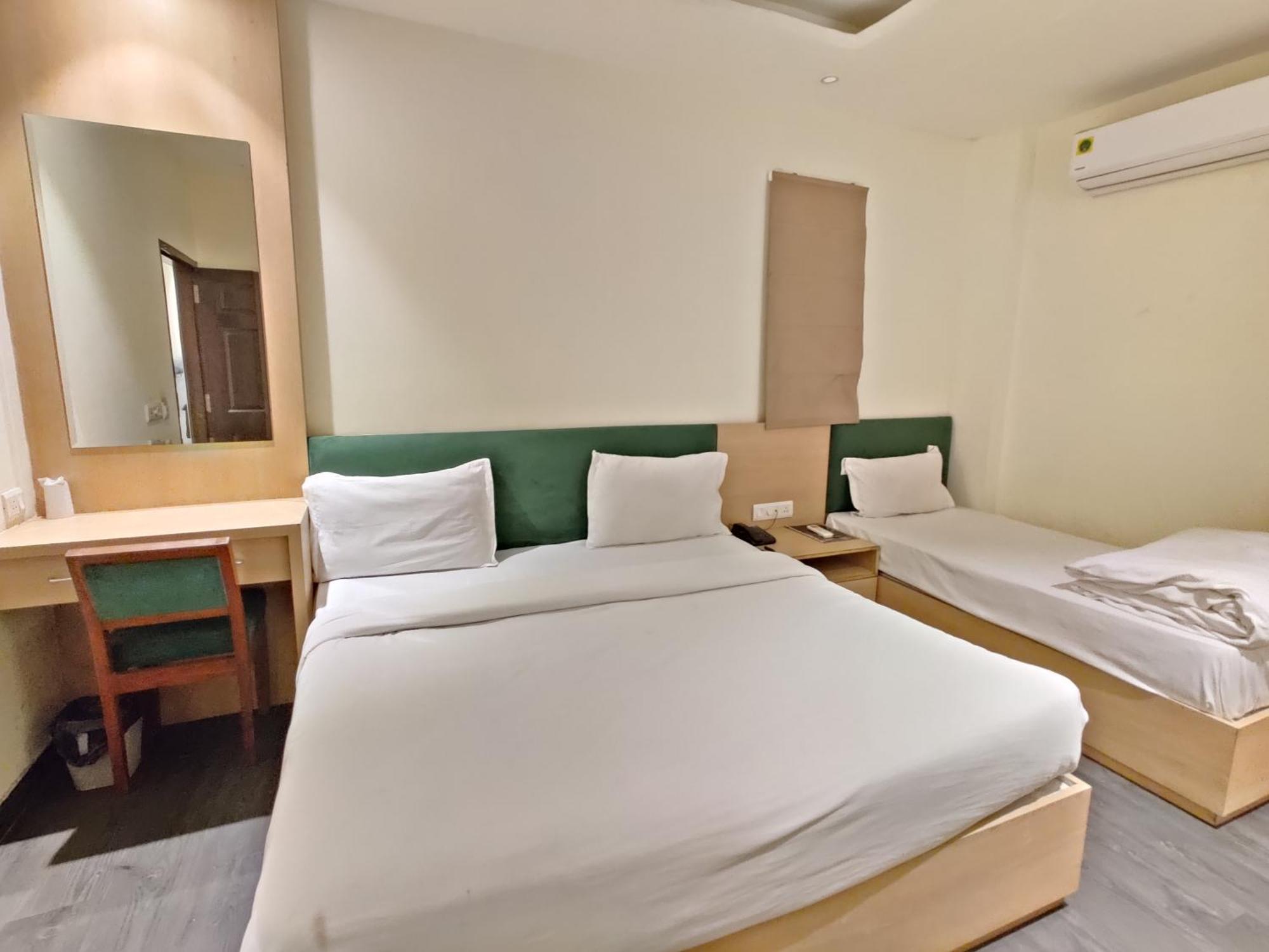 Dua Grand By Dua Hospitality -300 Meters From Golden Temple