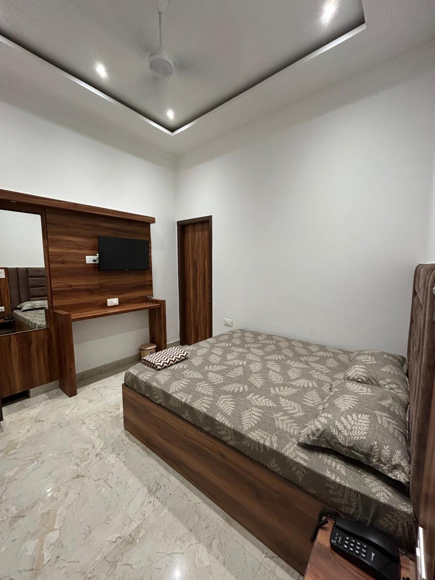 Hotel Rs Amritsar