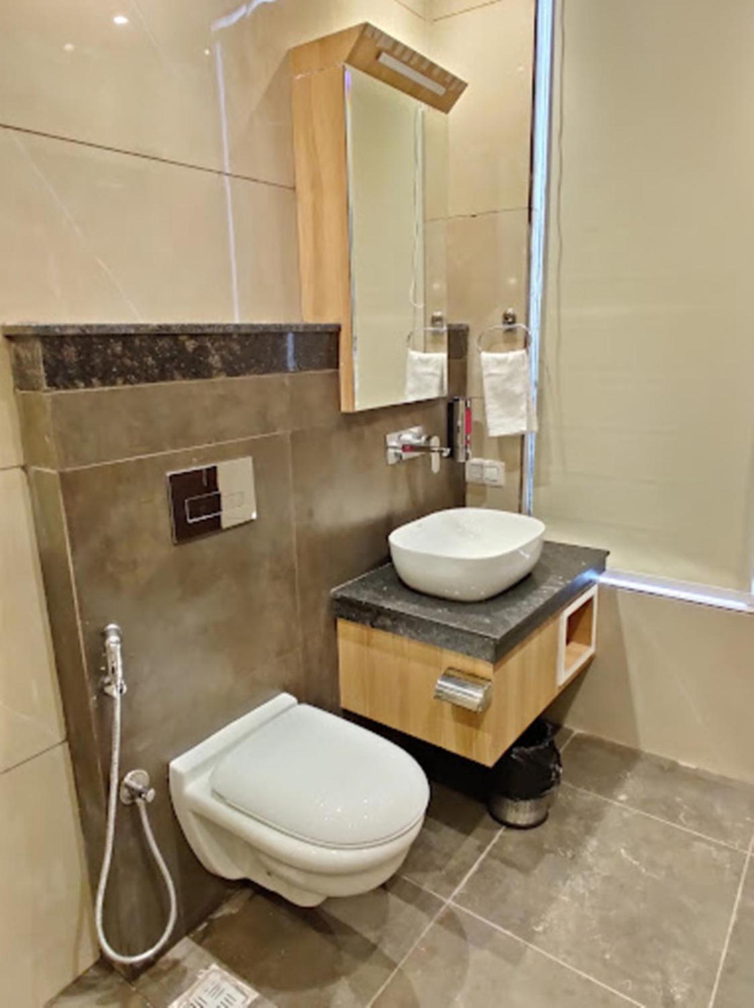 Narison By Divud Ecom 3*