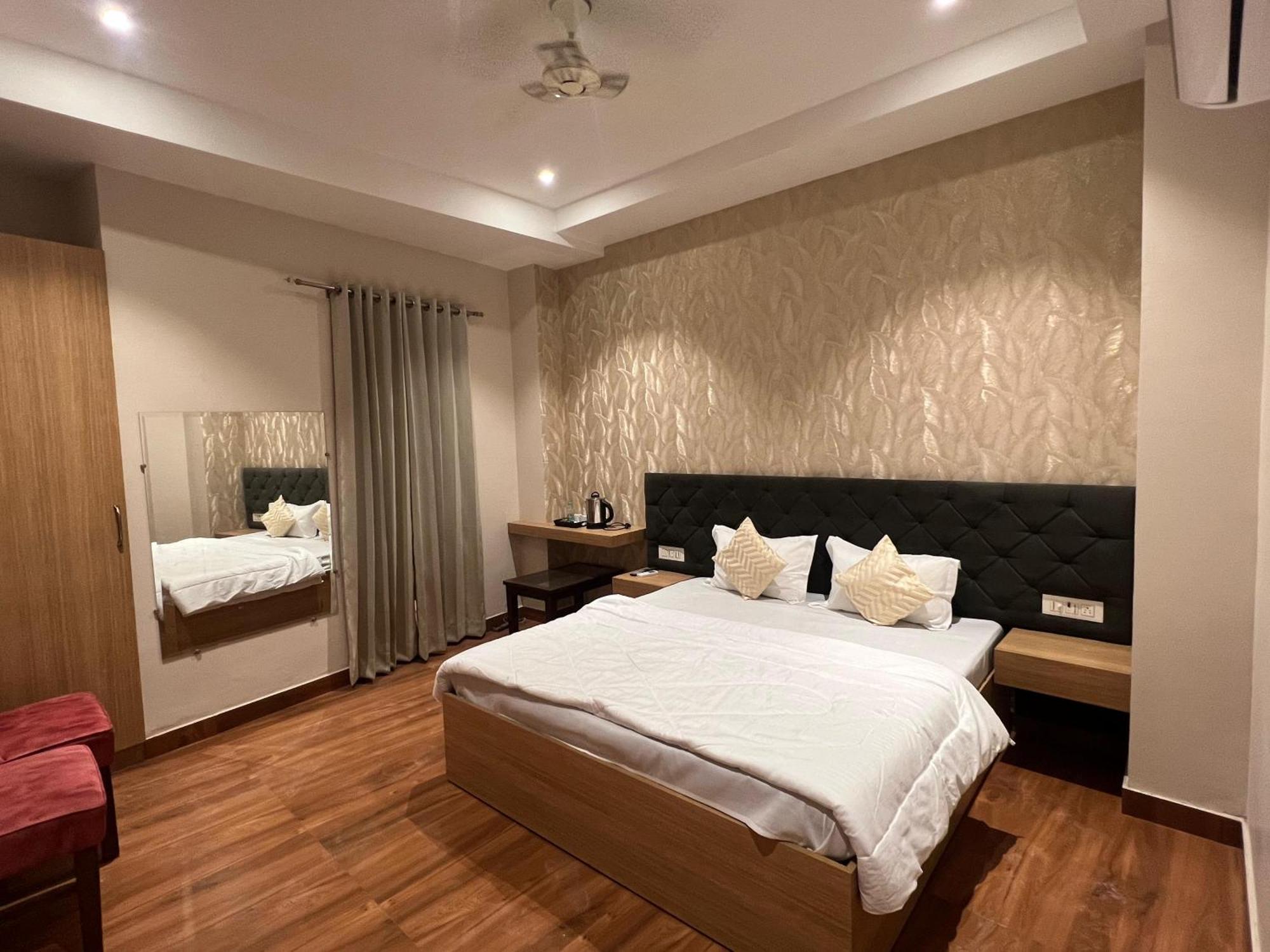 Hotel Festive Heritage