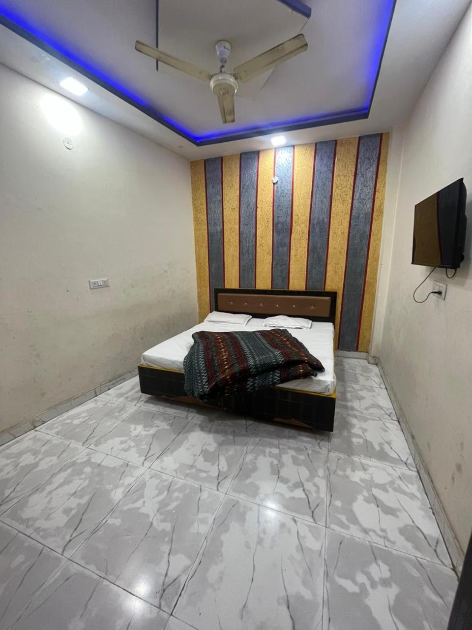 Shri Ganpati Gust House *