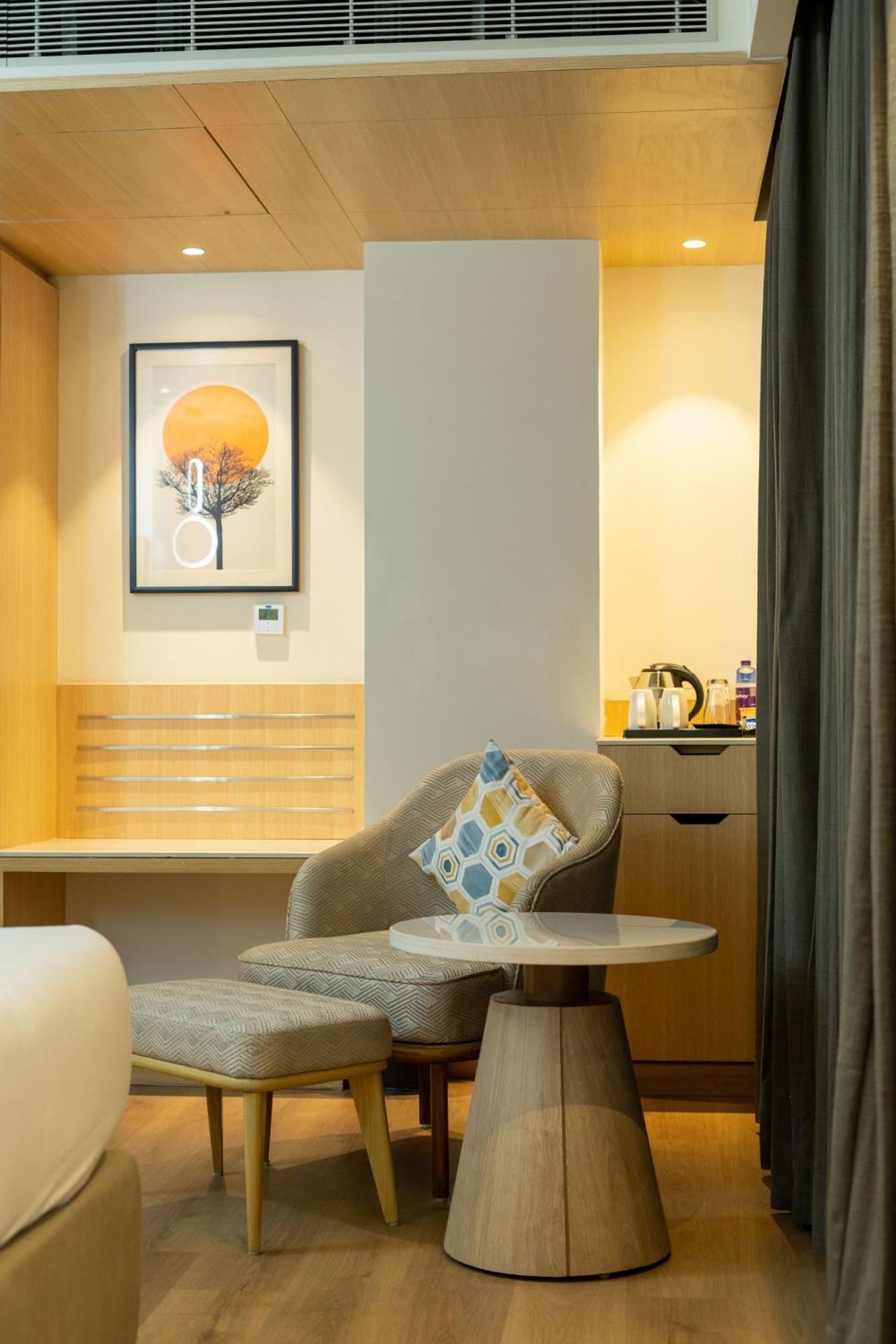 Western Ah1 Hotel Amritsar