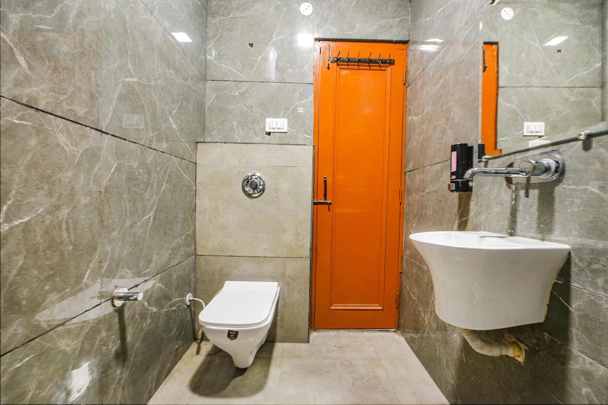 Fabhotel Alpine Tree Hotel Amritsar