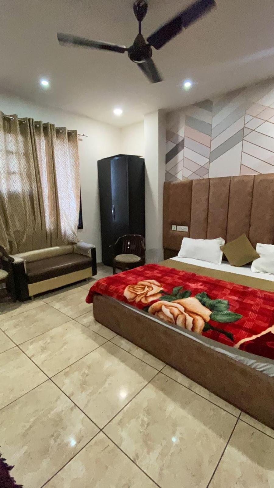 Hotel Sd Regency