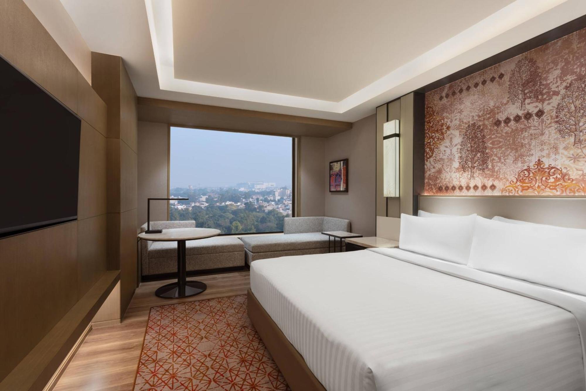 Courtyard By Marriott