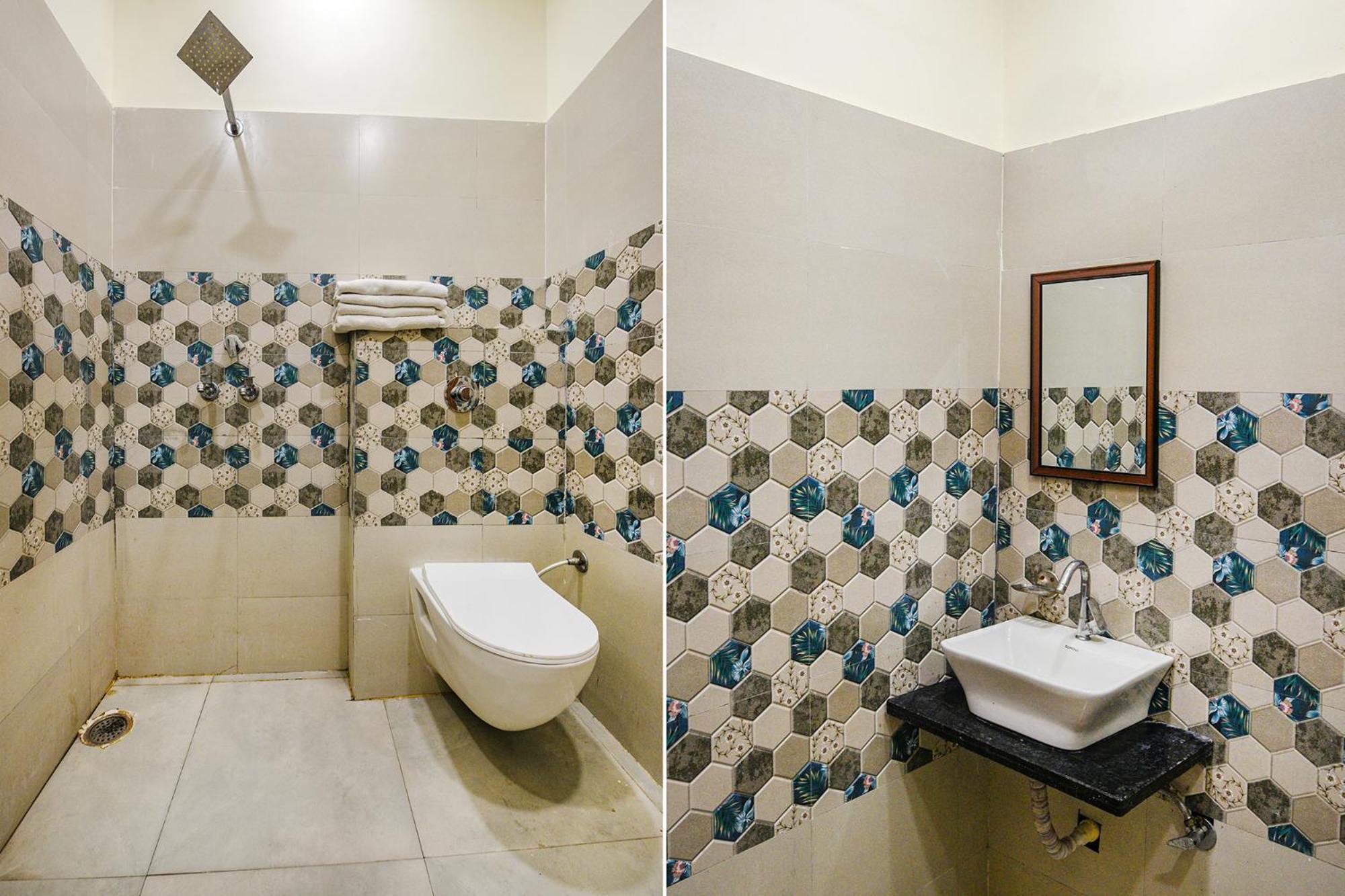 Hotel Fabhotel Dm Residency 2*