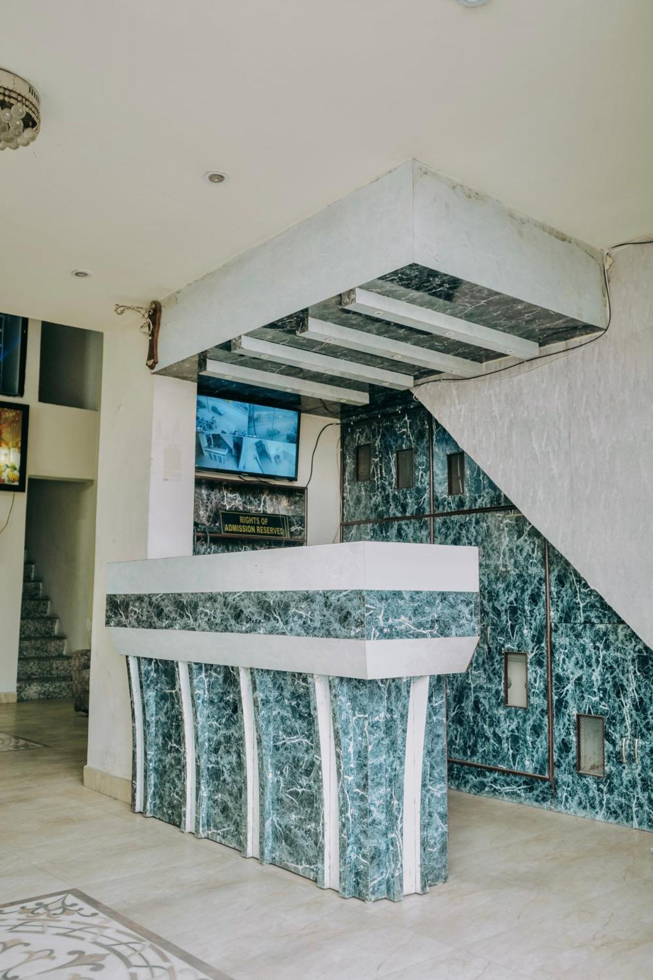 Hotel Angad Residency