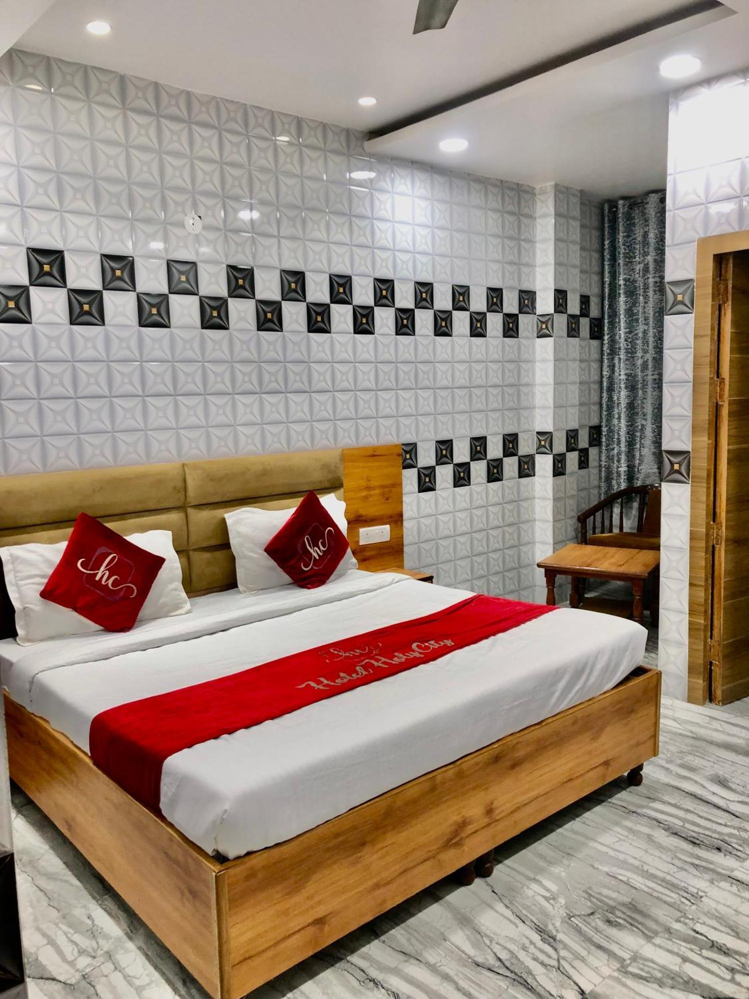 Holy Hotel