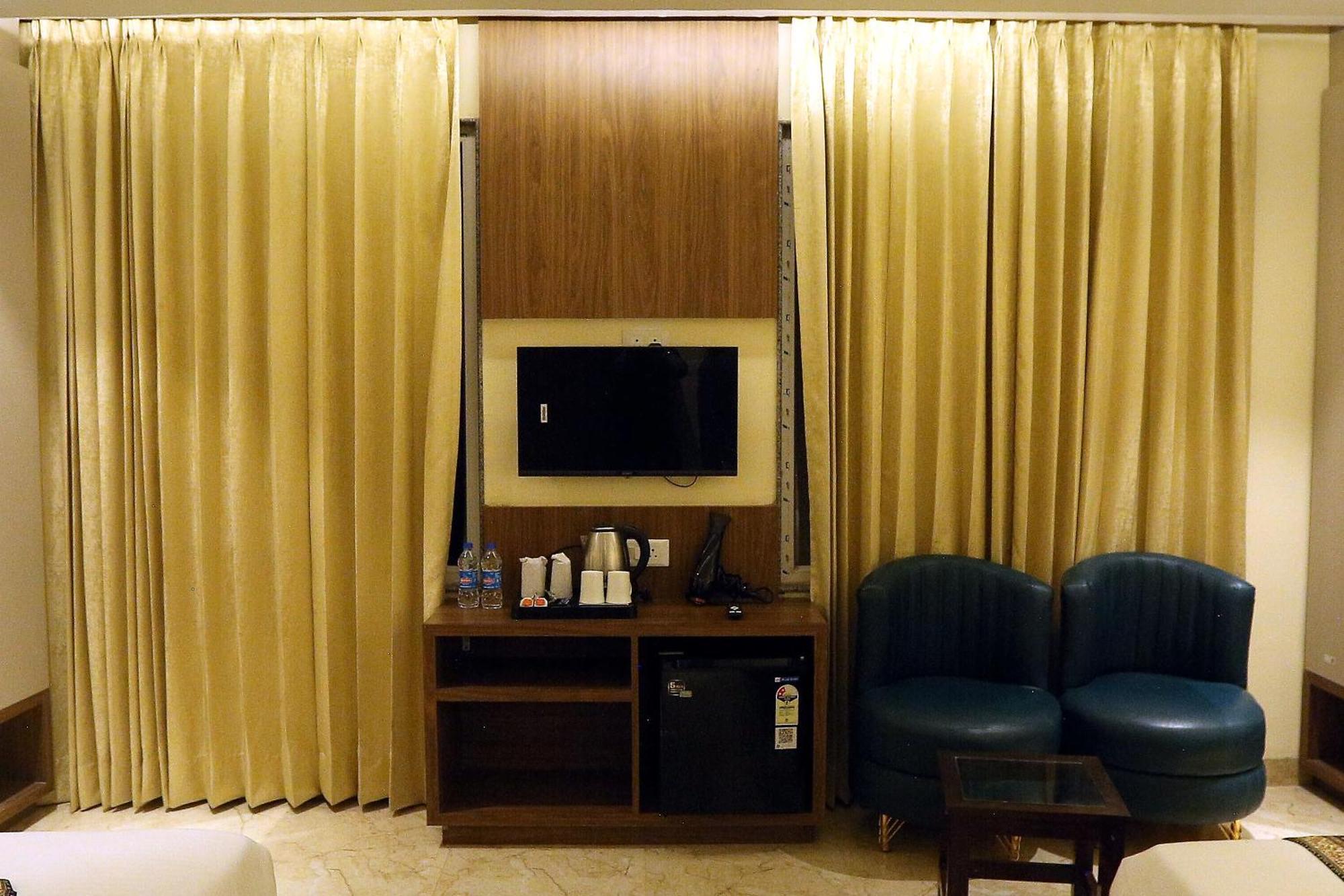 Hotel Gc Grand 3*