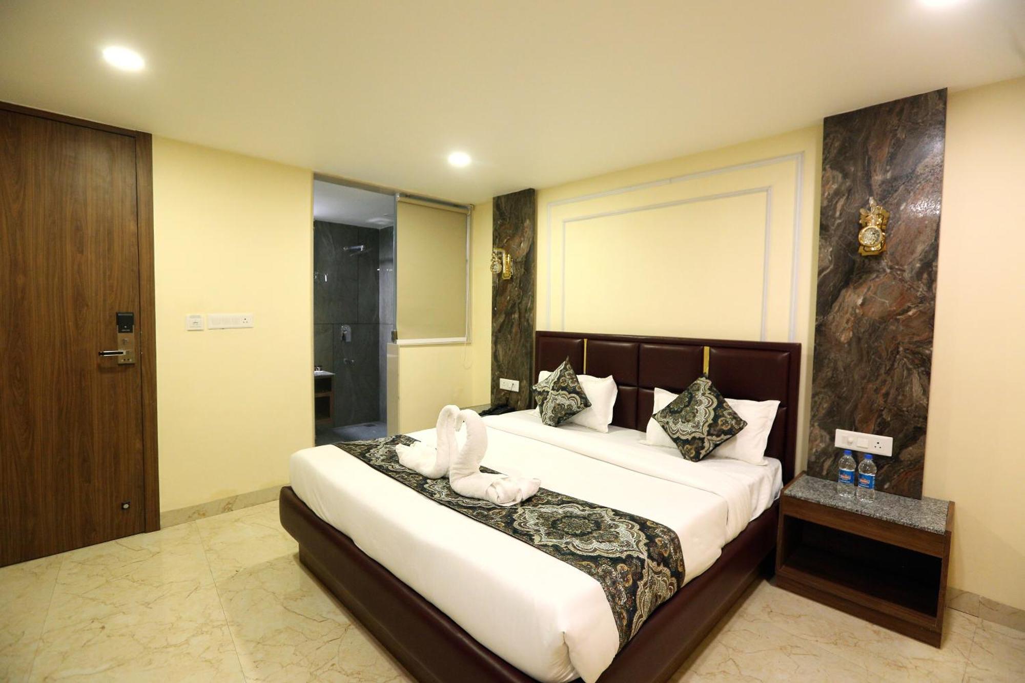 Hotel Gc Grand 3*