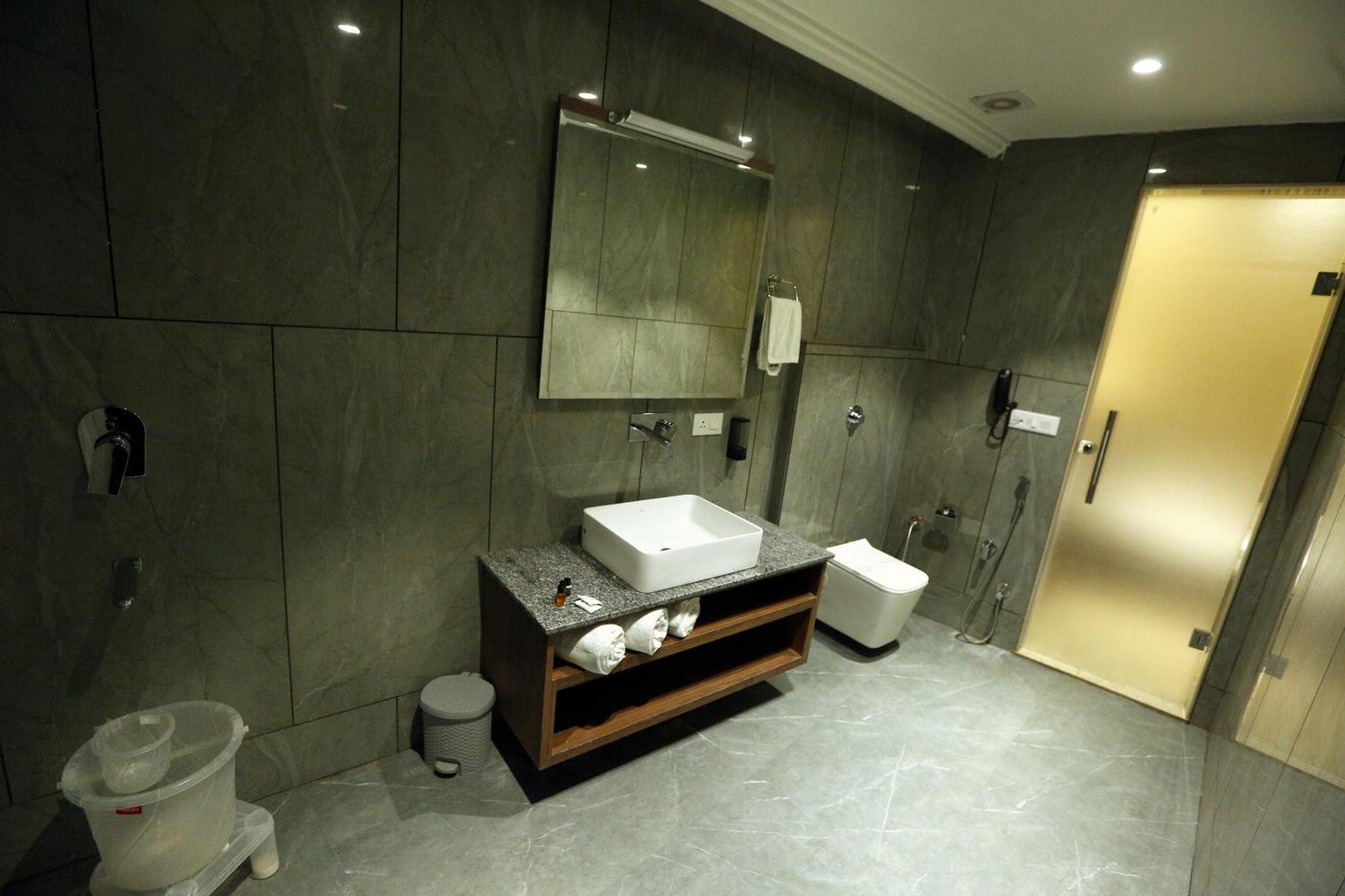 Hotel Gc Grand Amritsar