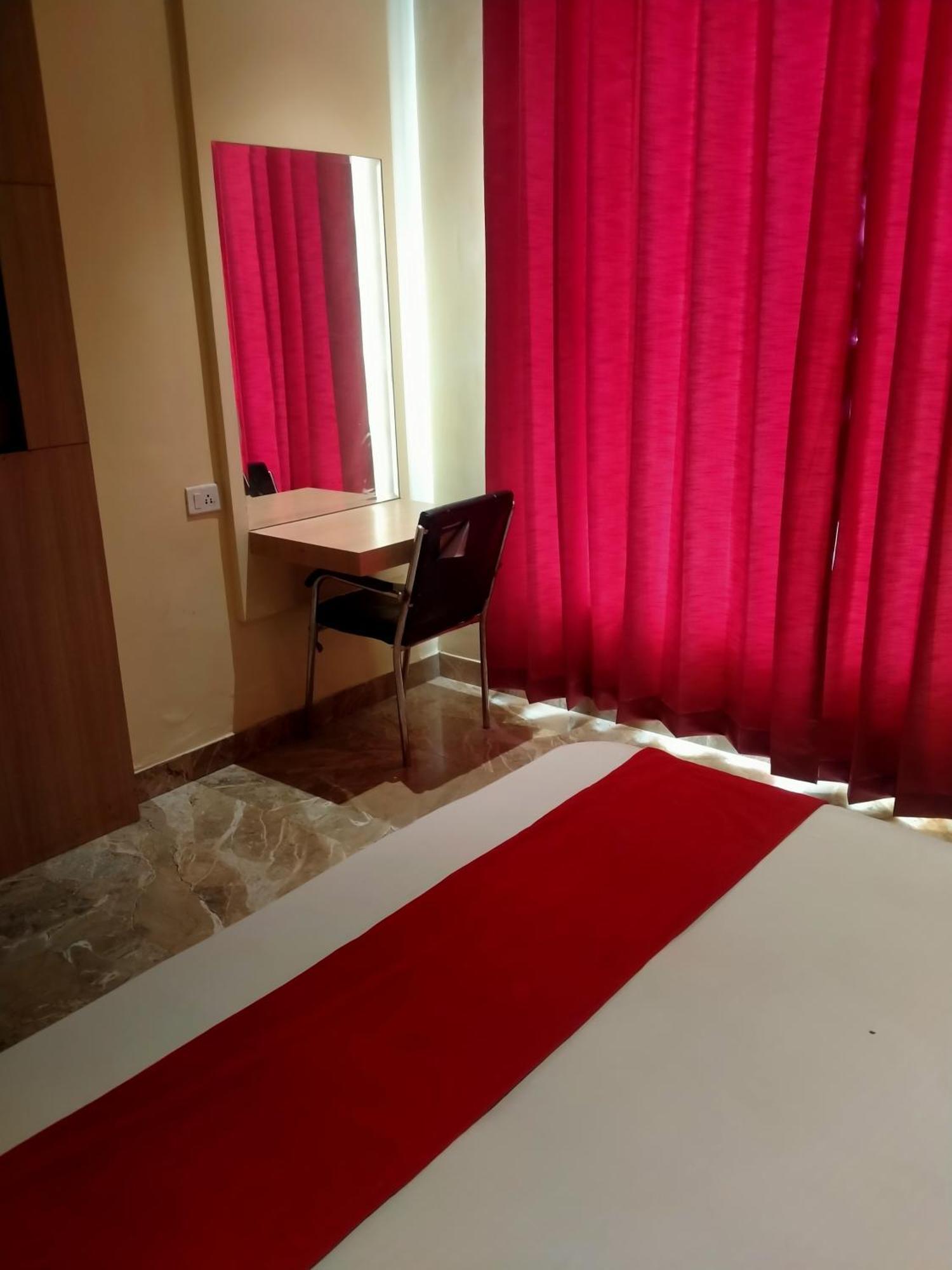Tradition Heritage Walk Hotel