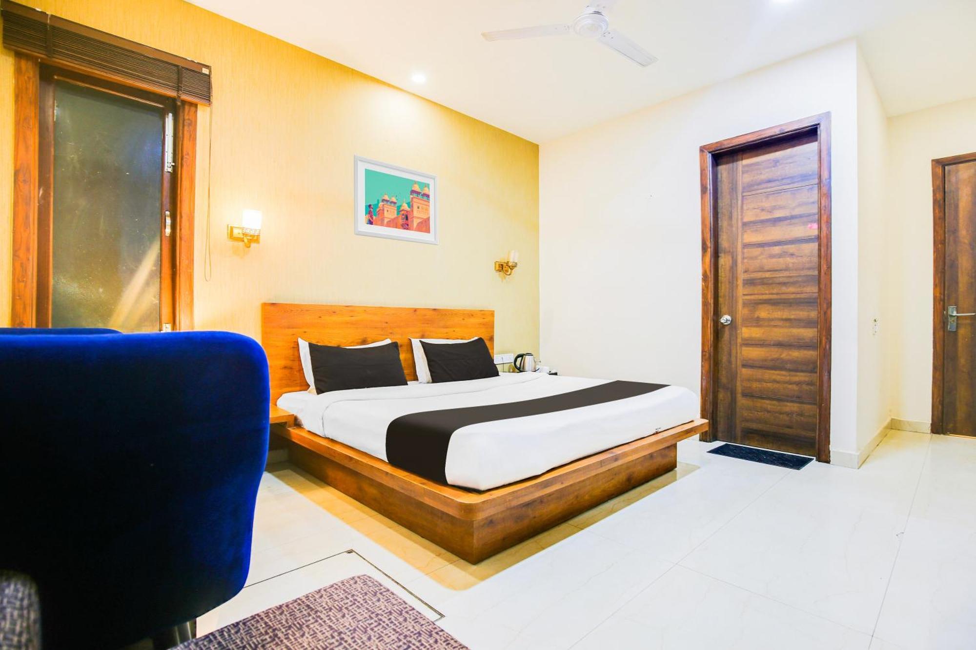 Super Townhouse Grand Fortune Hotel 3*
