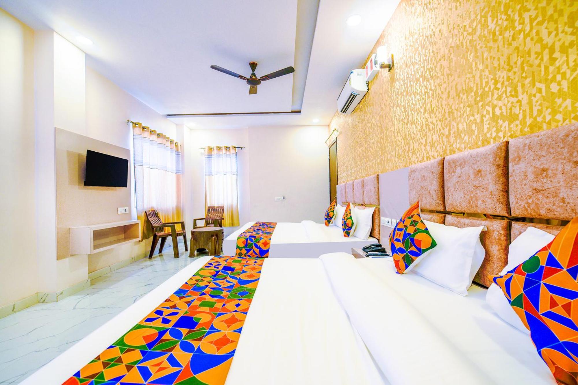 Fabhotel Lohgarh 3*