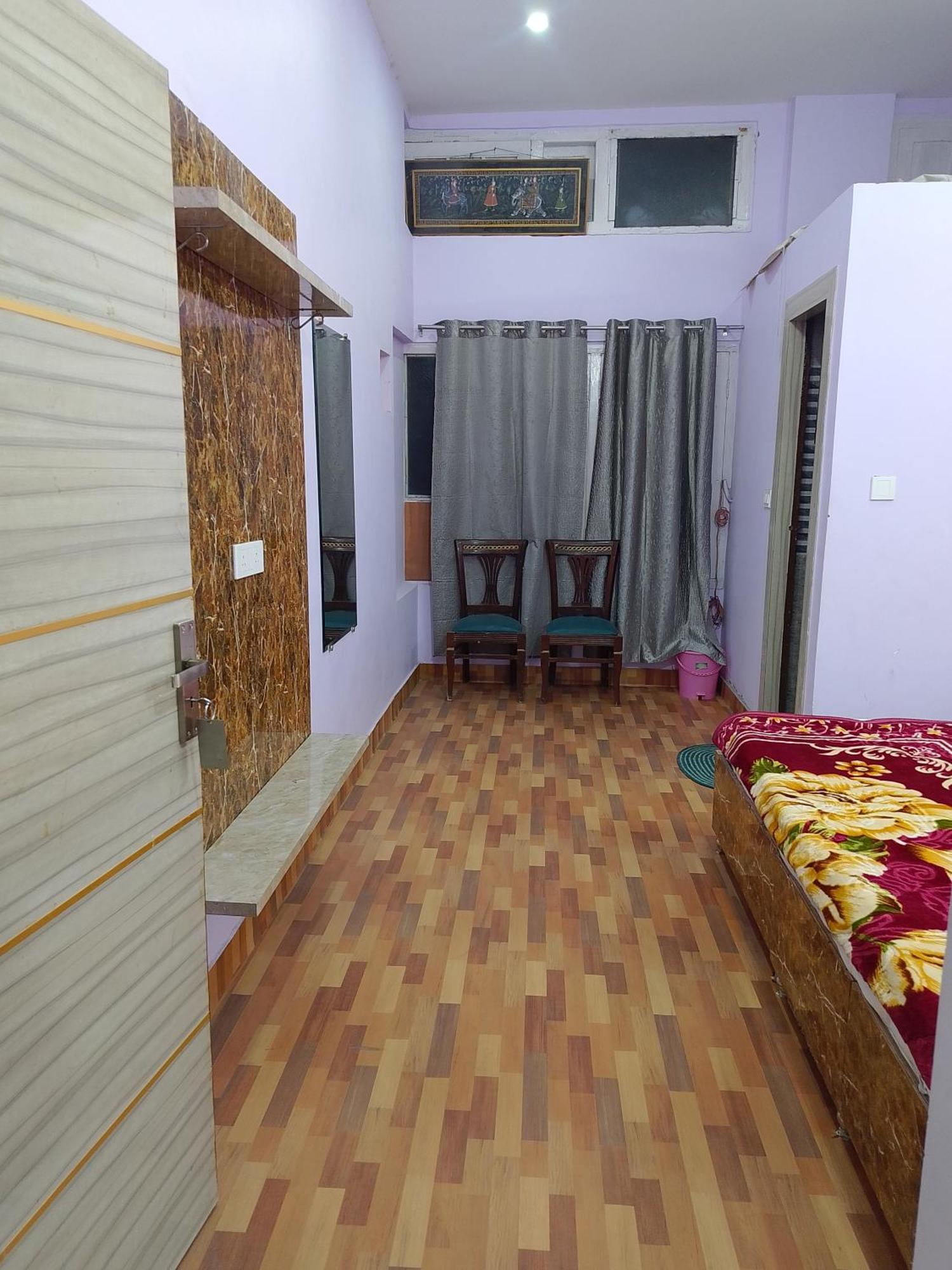 Hotel Tejas Dream House 4 Minute Away From Golden Temple 3*