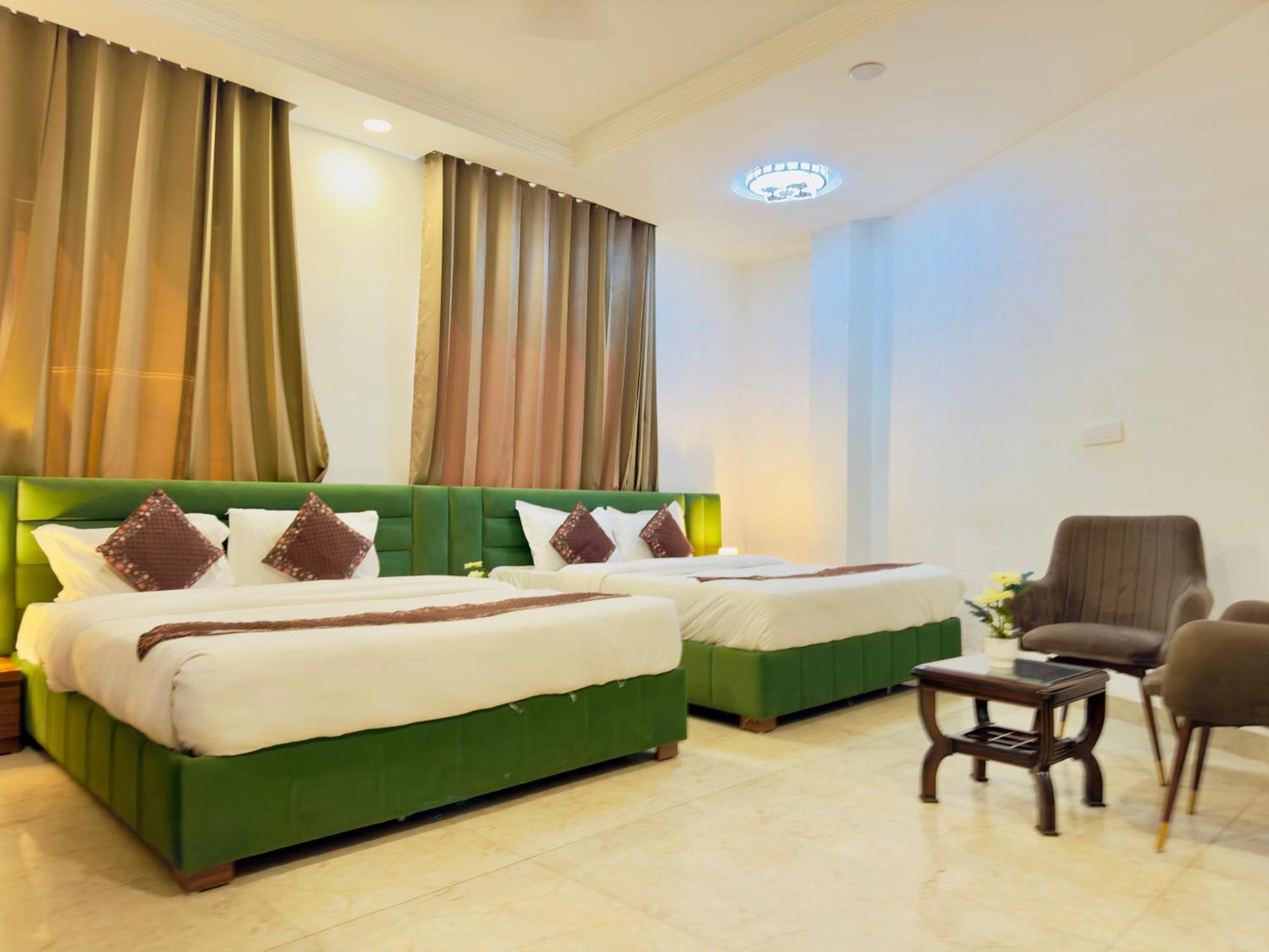 View With Swimming Pool - Best Selling In Near Golden Temple