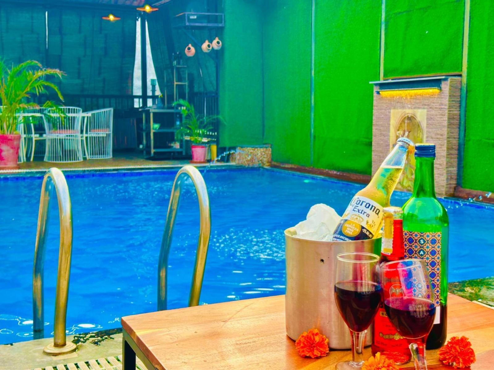 Hotel View With Swimming Pool - Best Selling In Near Golden Temple 4*