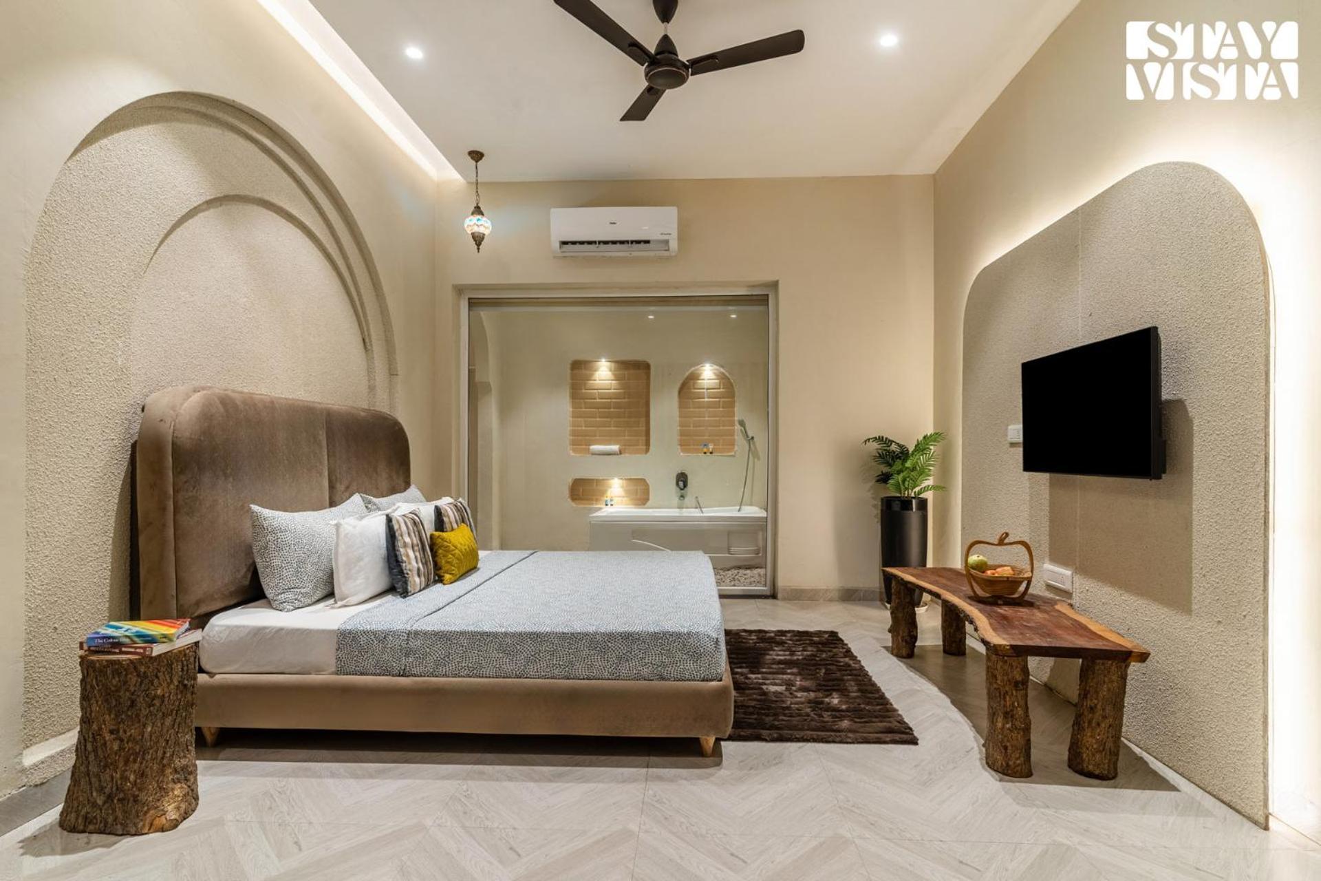 Stayvista At Pearl Of The Dunes With Pool & Jacuzzi Amritsar
