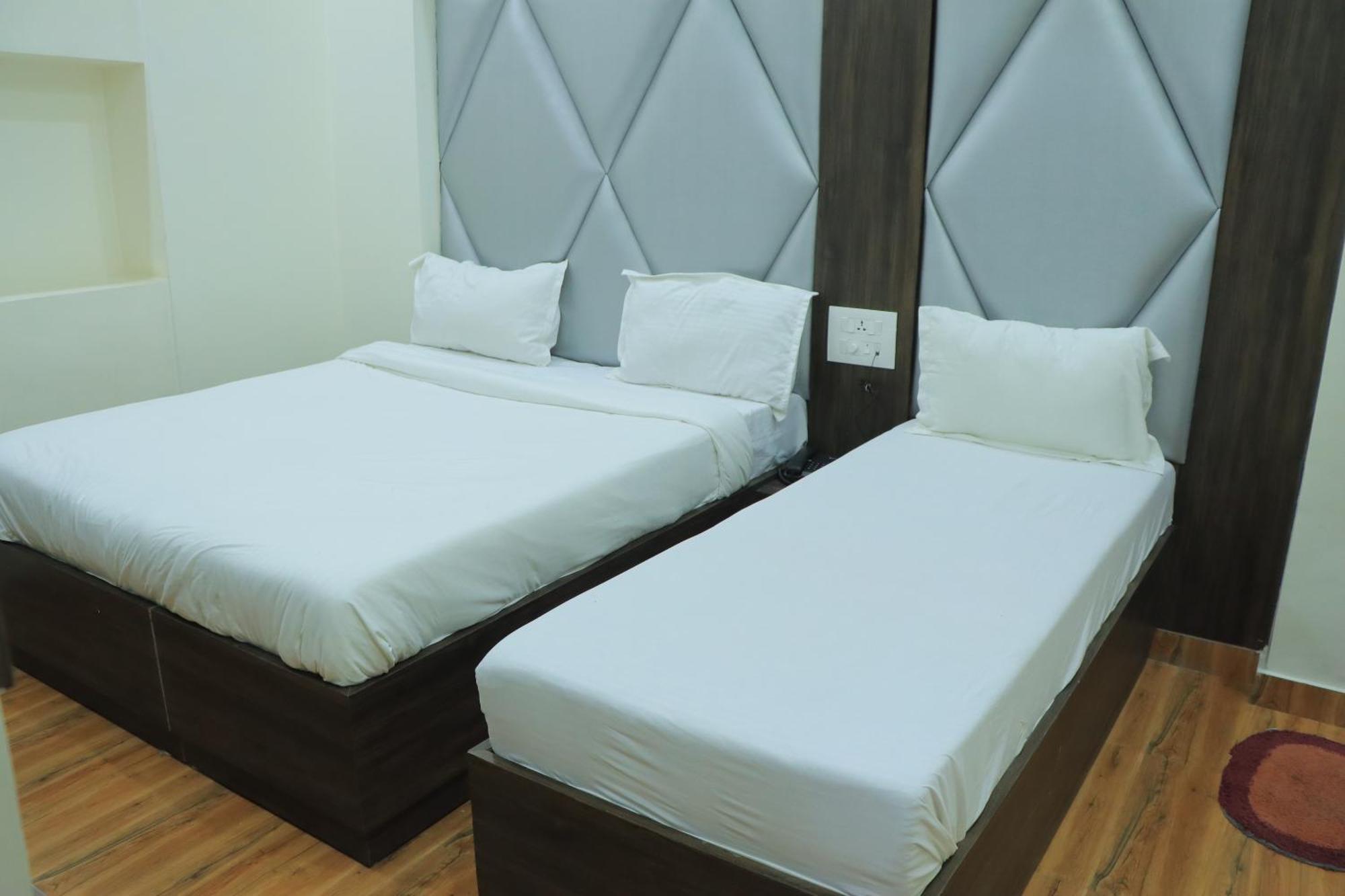 Novelty Hotel 2*