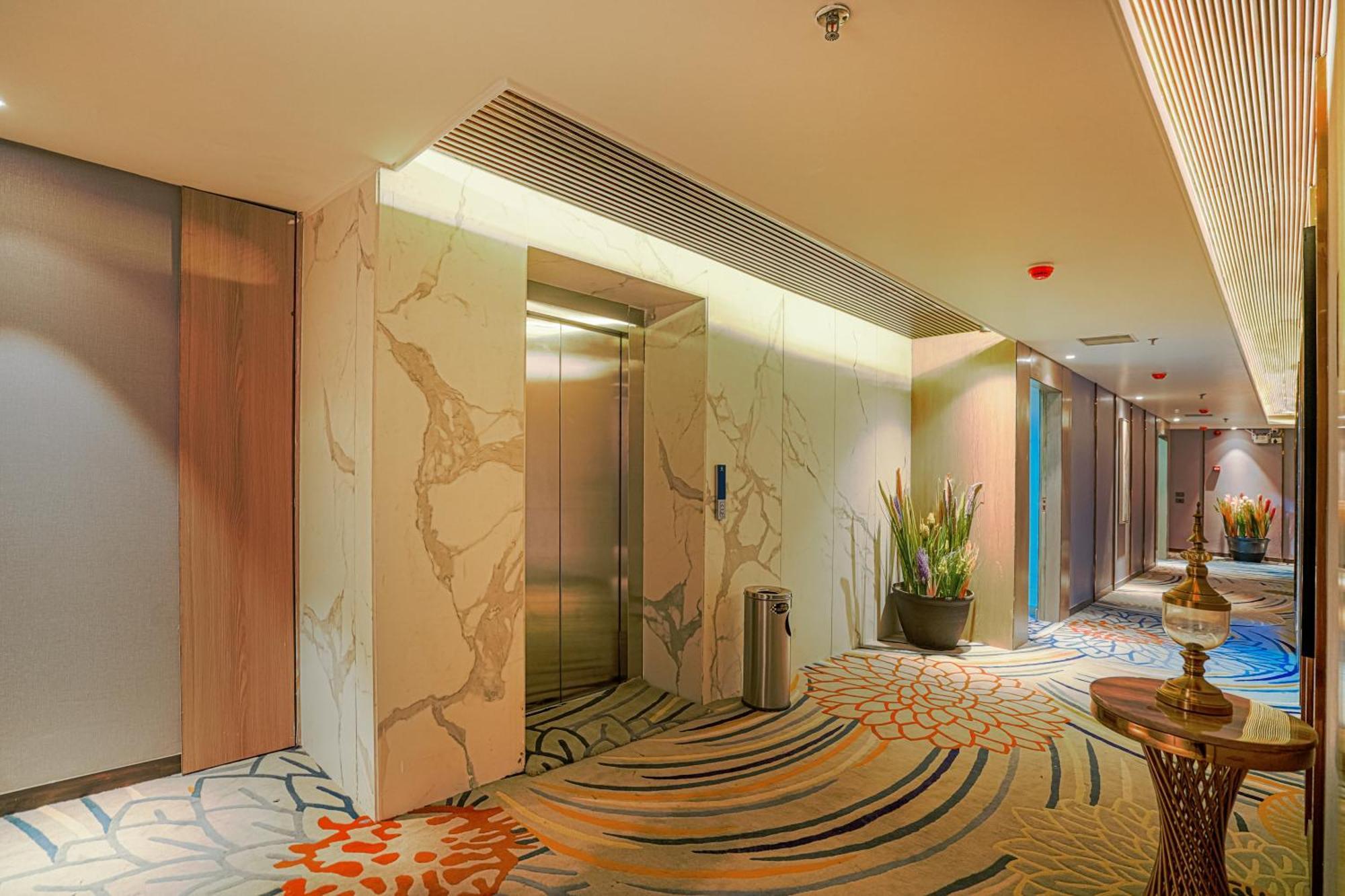 Levelup Signature Hotel