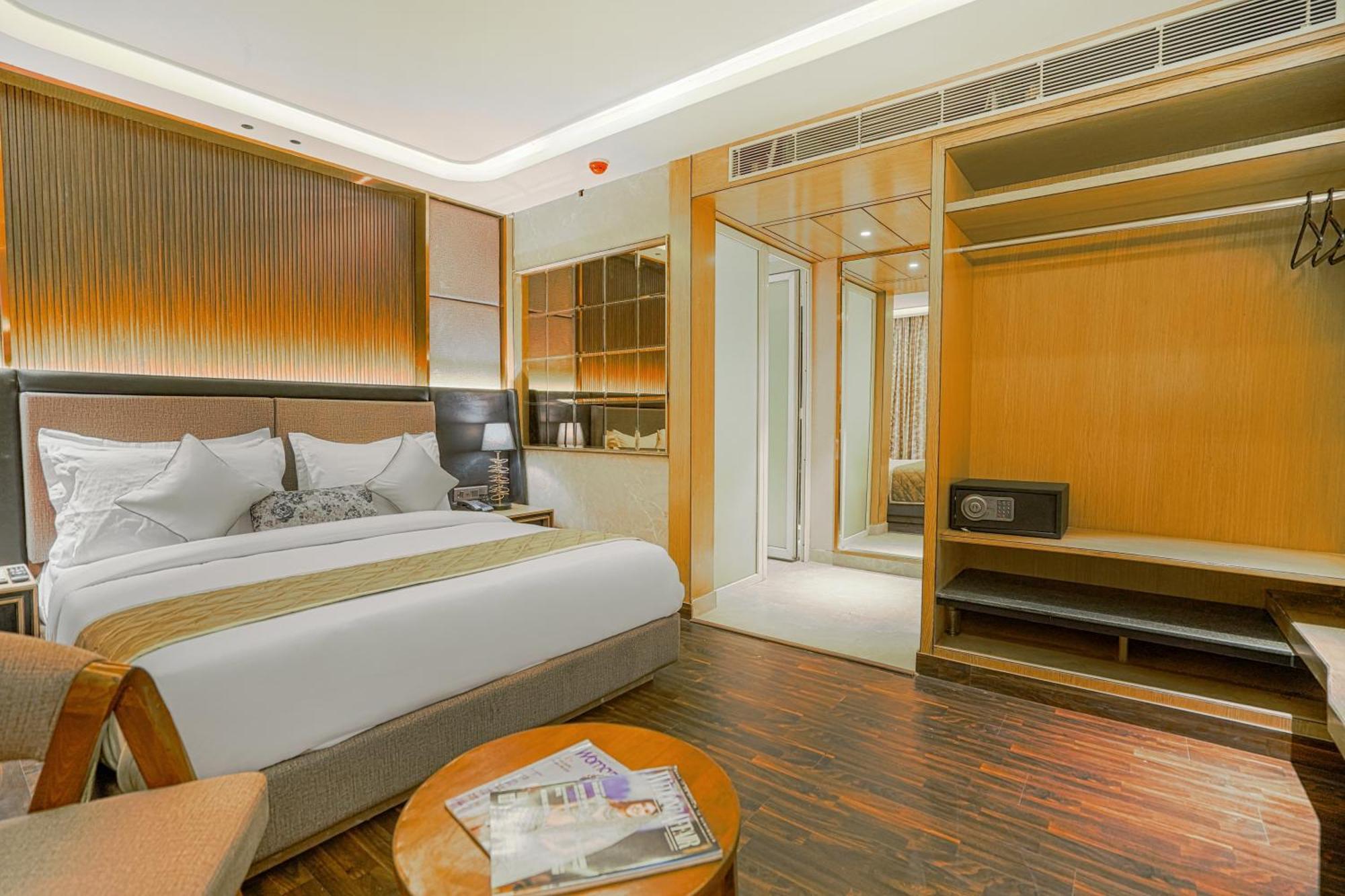 Levelup Signature Hotel