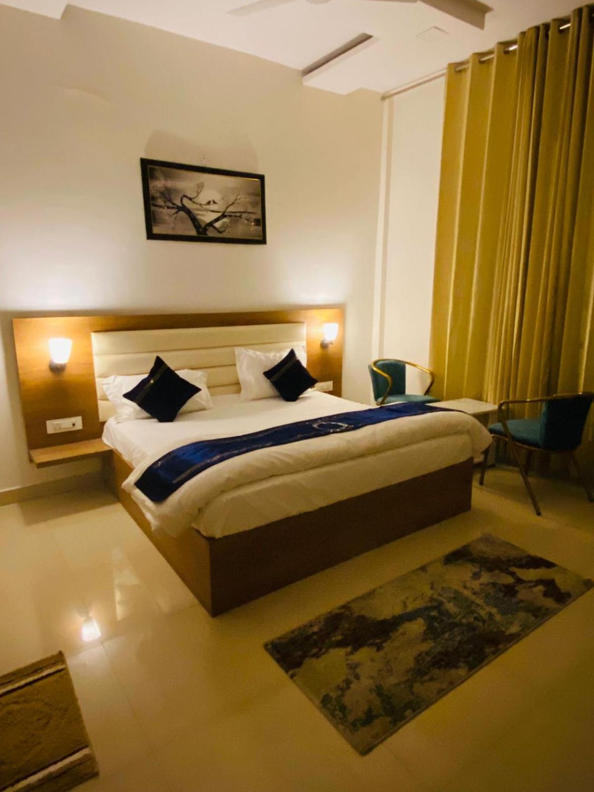 Ry Luxuries 3* Amritsar