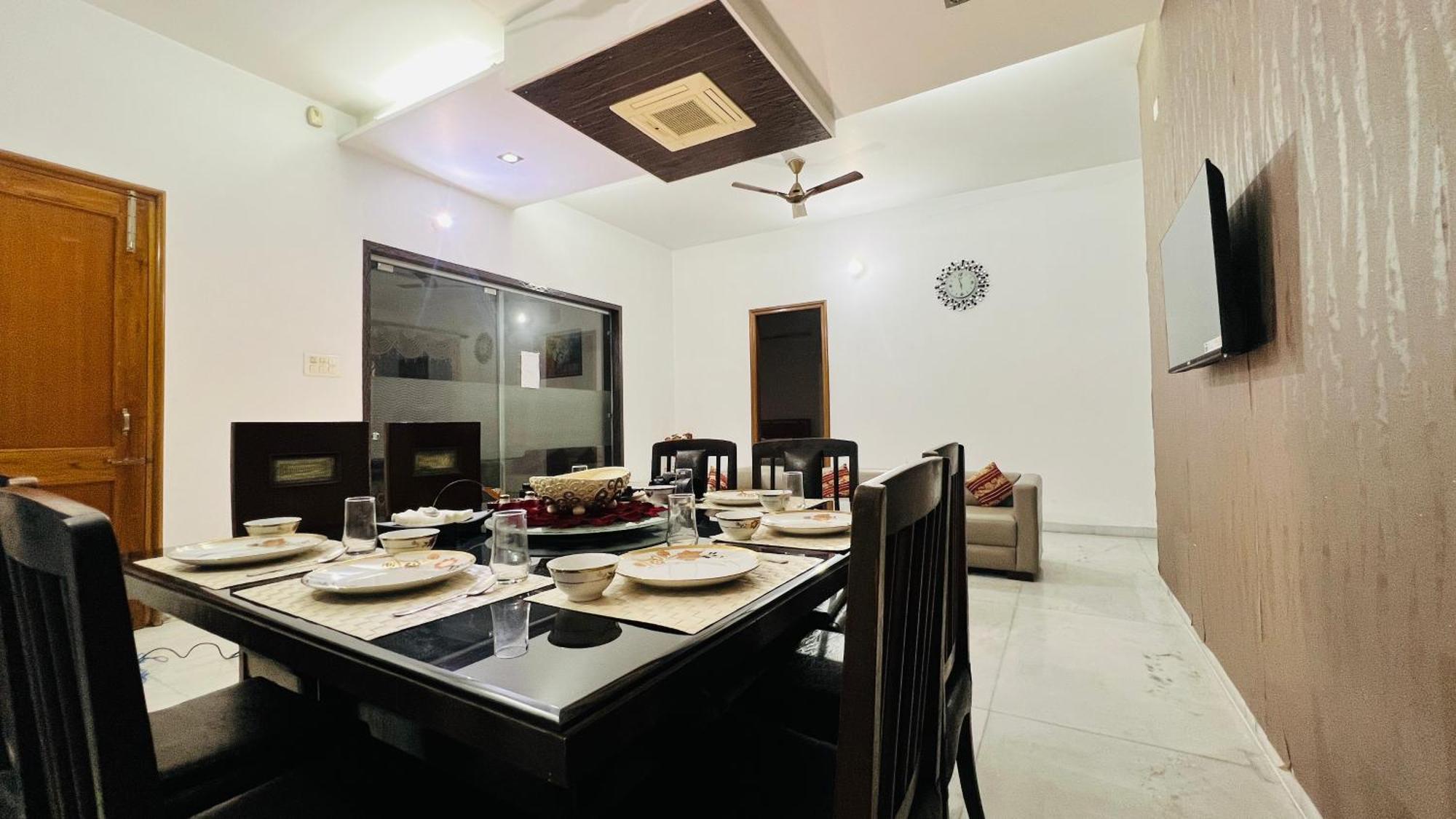Villa The Lawn House : 3bhk Furnished With Lawn *