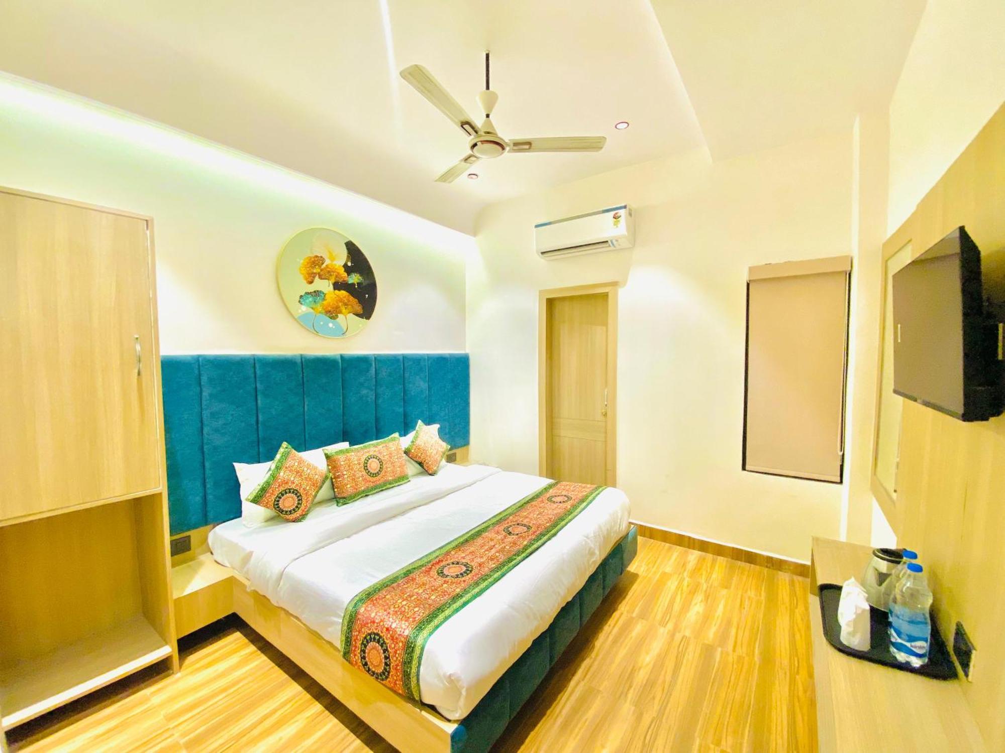 Hotel Park Plaza Near Golden Temple
