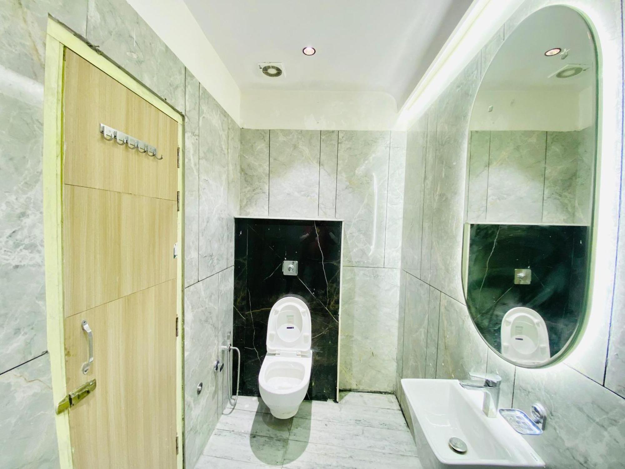 Hotel Park Plaza Near Golden Temple 3*