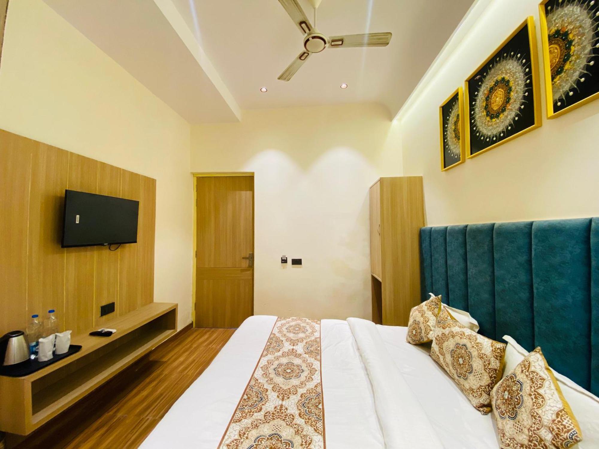Park Plaza Near Golden Temple Amritsar