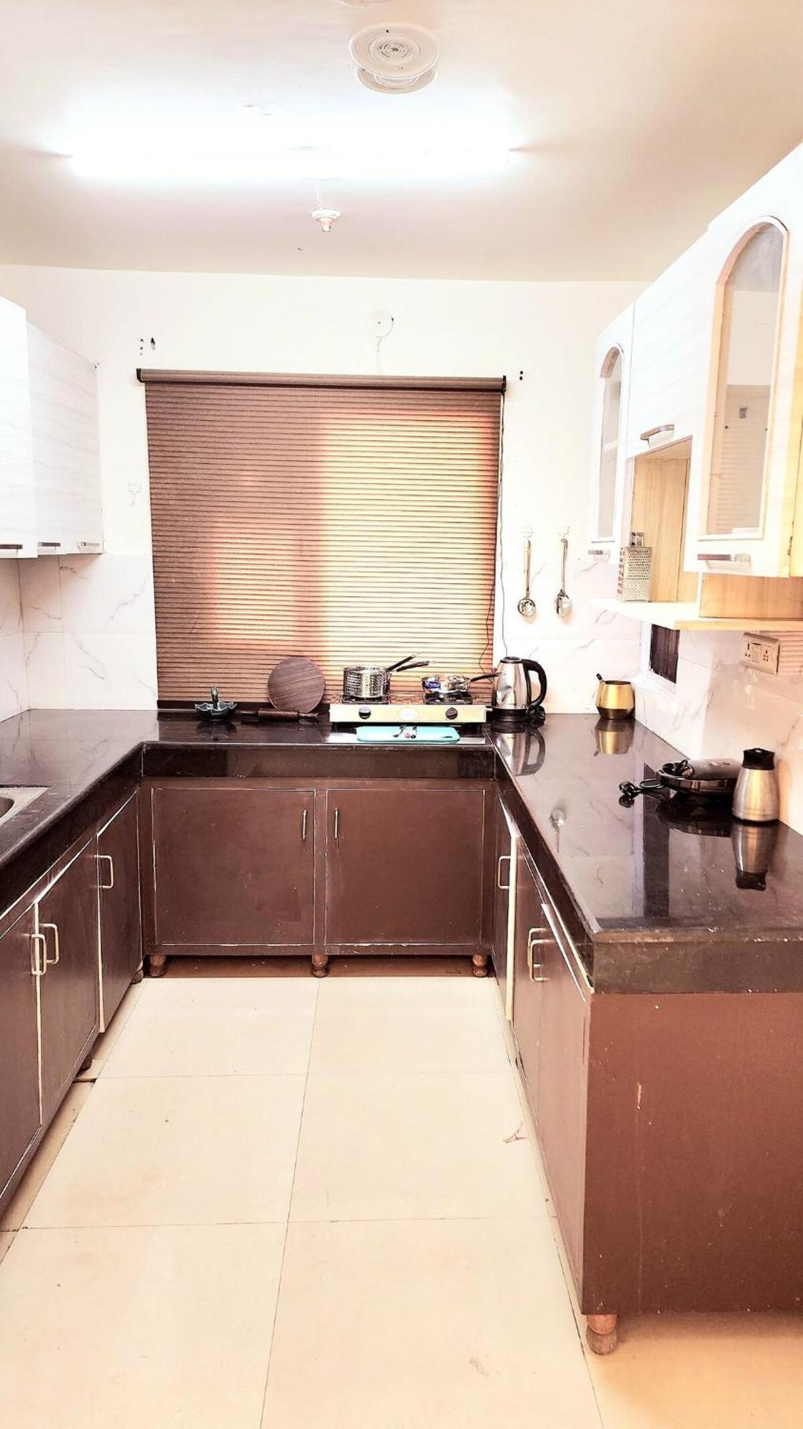 Cozy 3 Bedroom With Location Apartment Amritsar